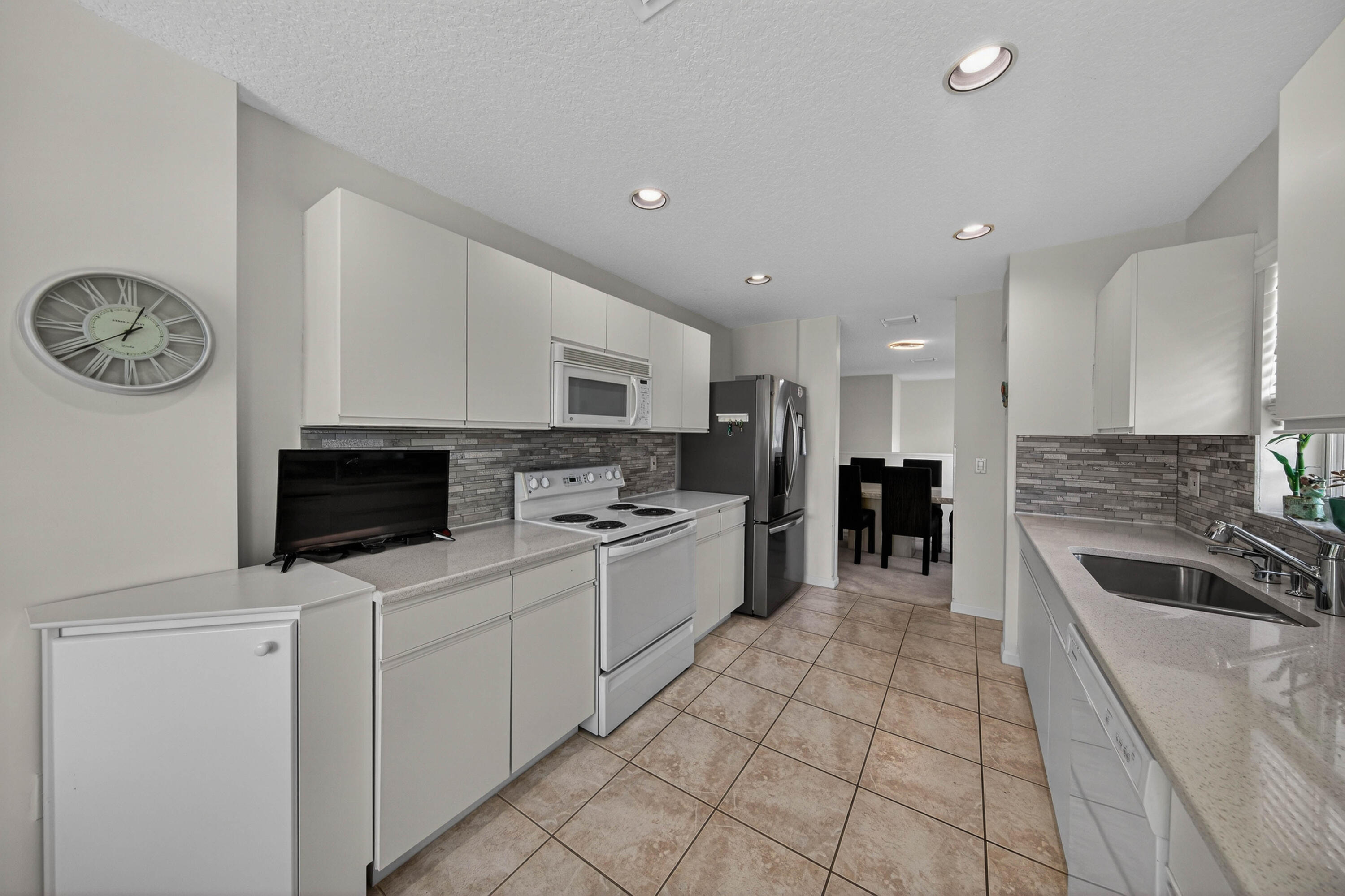 7676 Springwater Place 201 Property Photo 7