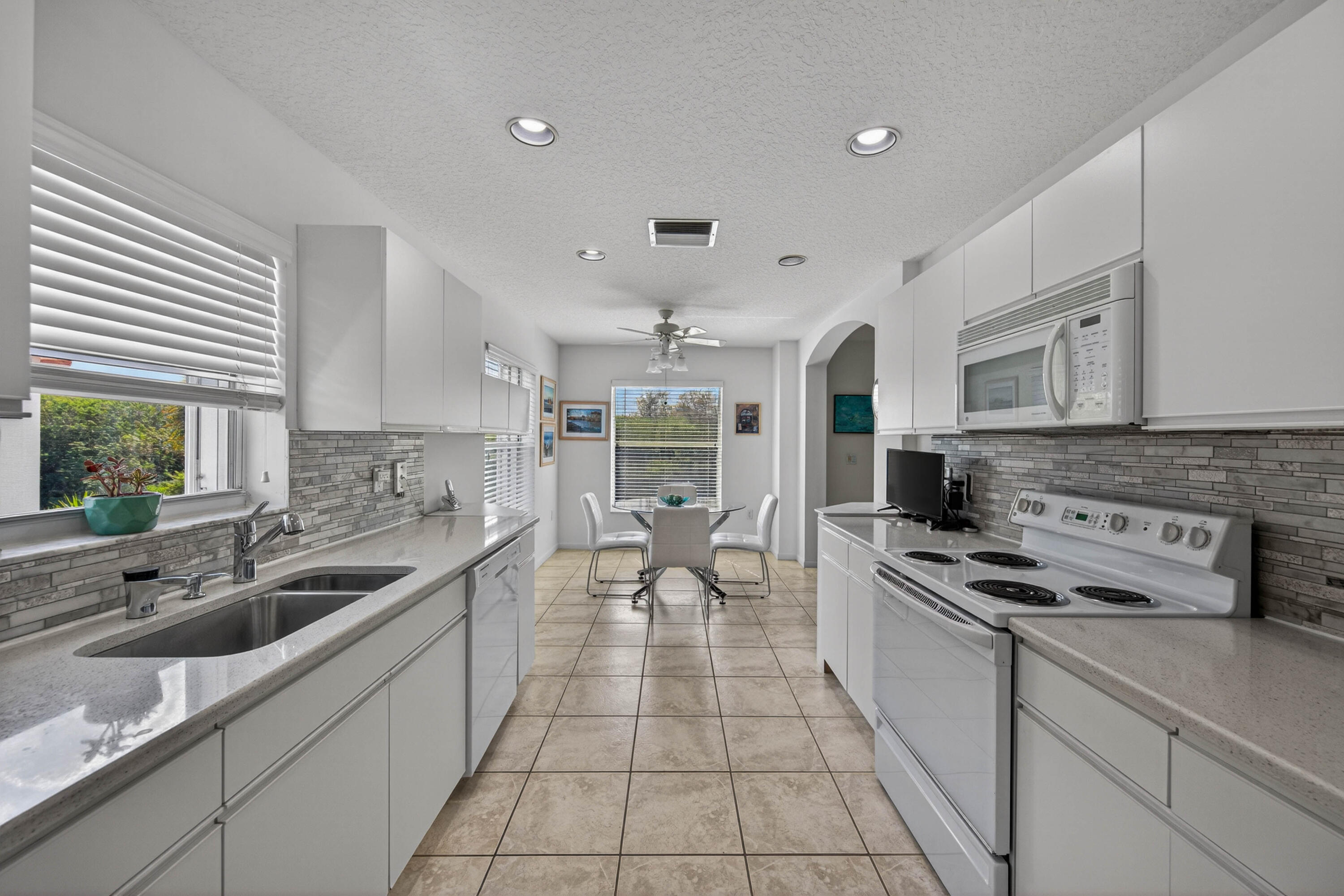7676 Springwater Place 201 Property Photo 8