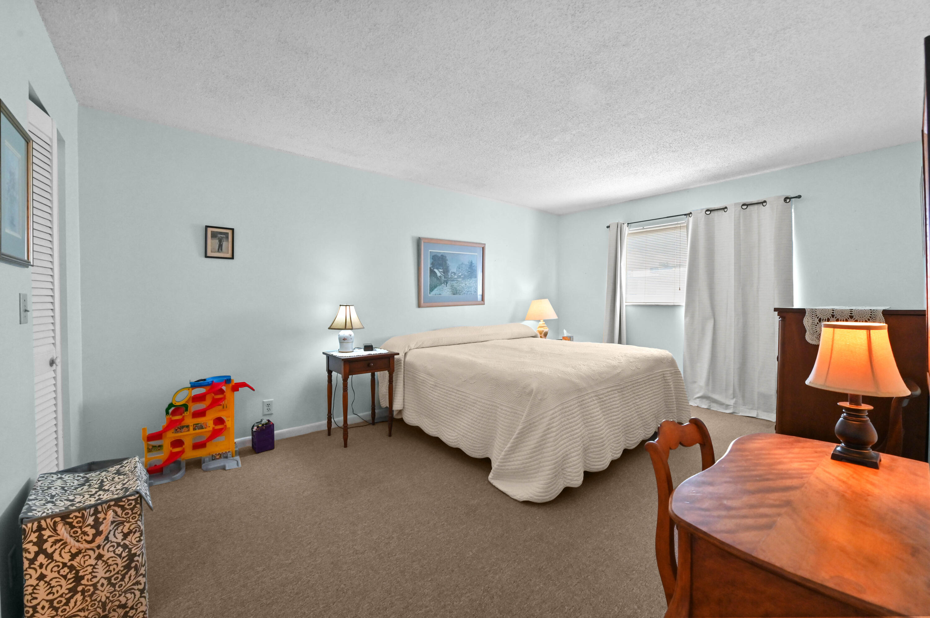 721 Lori Drive 313 Property Photo 11
