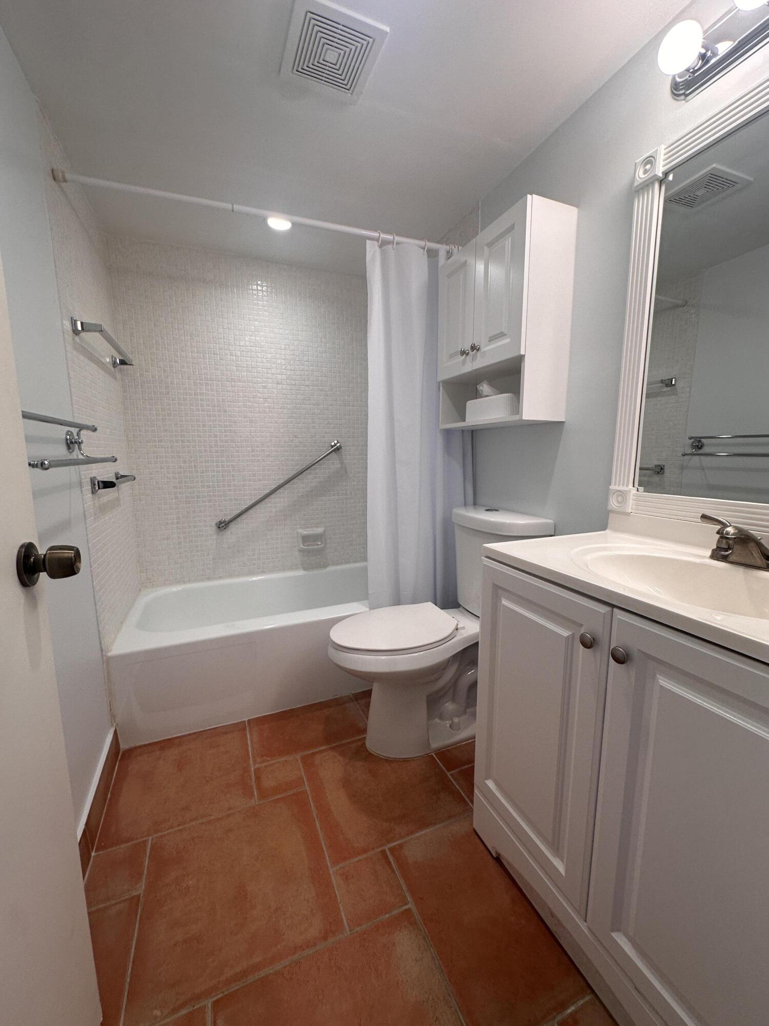 750 Burgundy P Property Photo 22