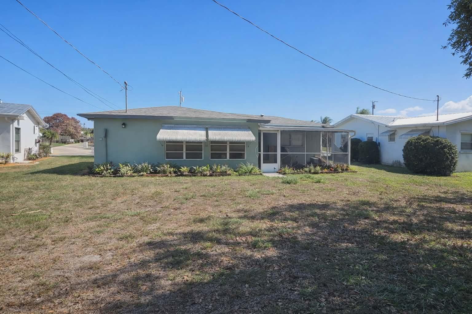 218 Olive Avenue Property Photo 10