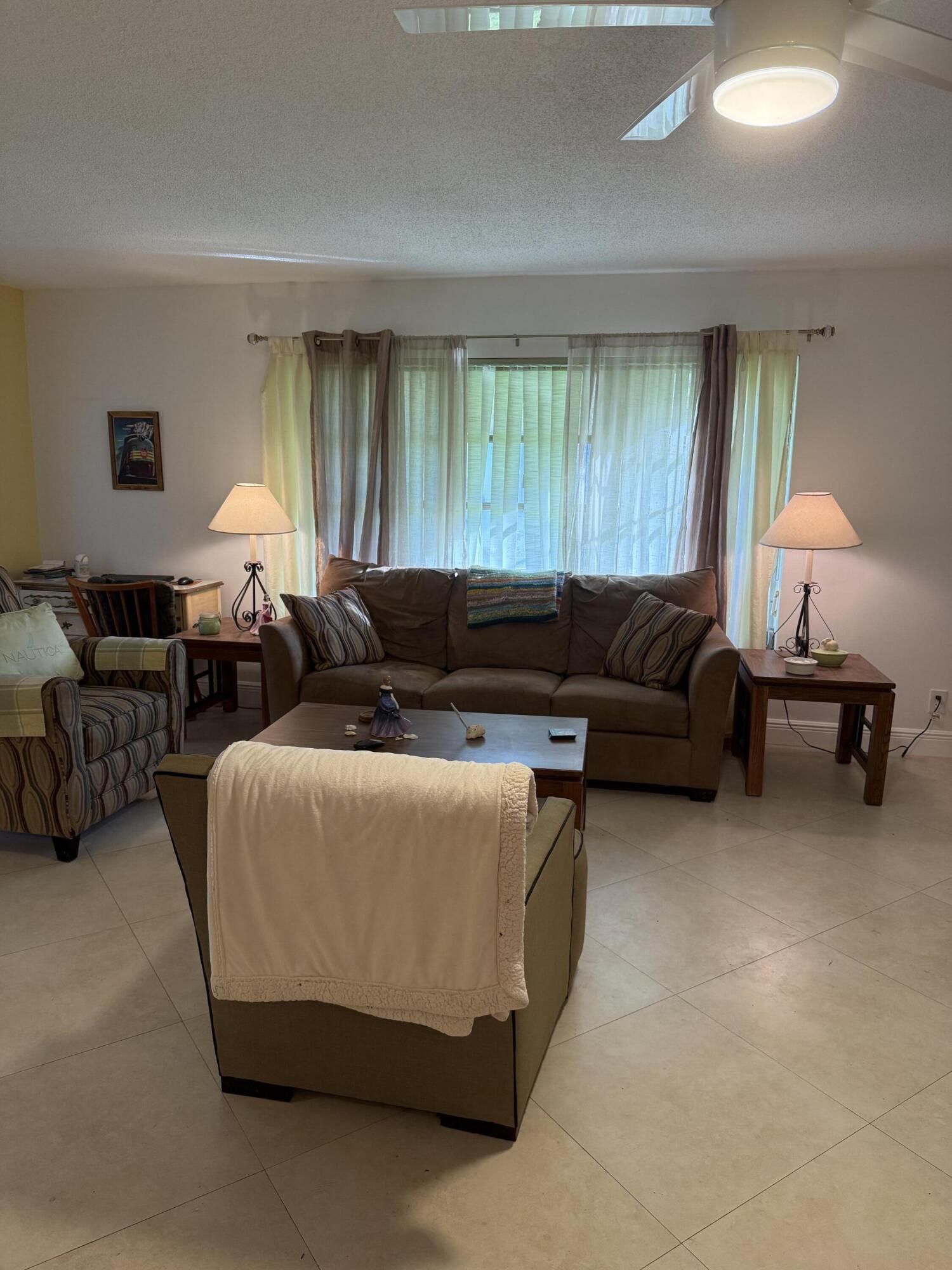 3311 Valley Road D Property Photo 7
