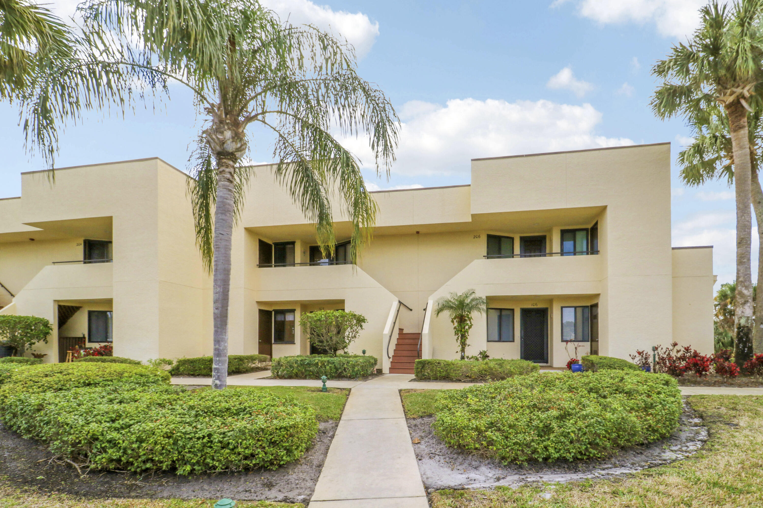 6980 Se Constitution Boulevard 105 Property Photo 1