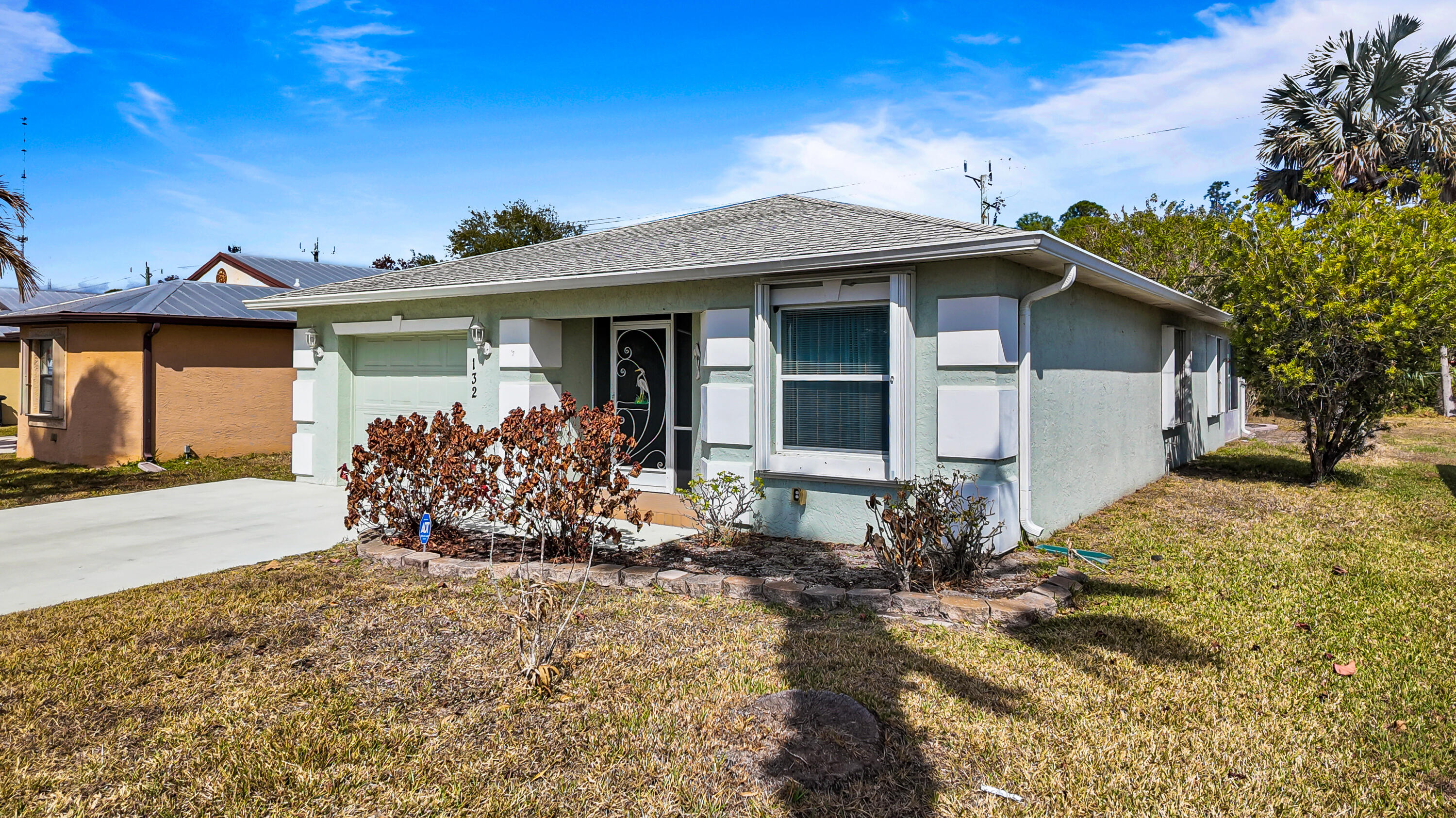 132 Mediterranean Boulevard N Property Photo 2