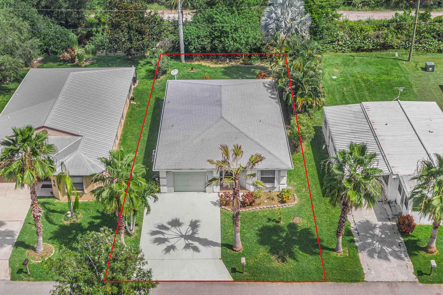 132 Mediterranean Boulevard N Property Photo 4