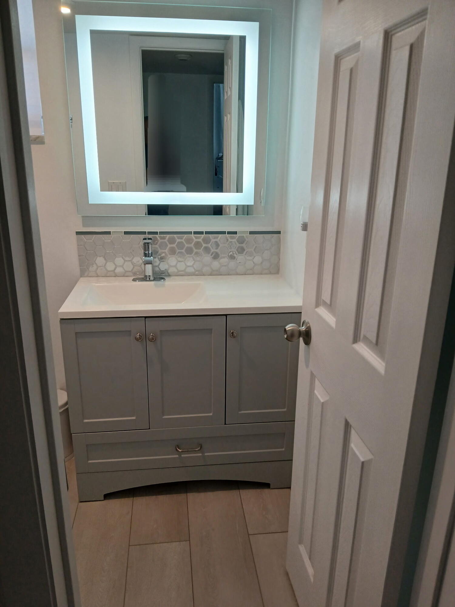 721 Lori Drive 309 Property Photo 12