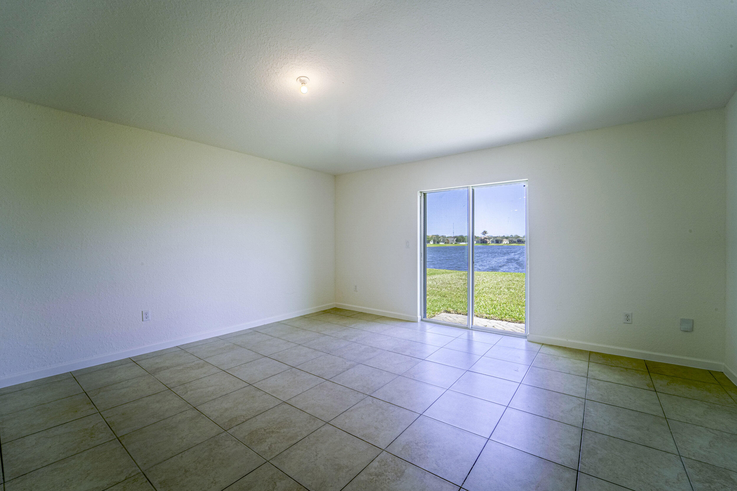 788 Worlington Lane Property Photo 7