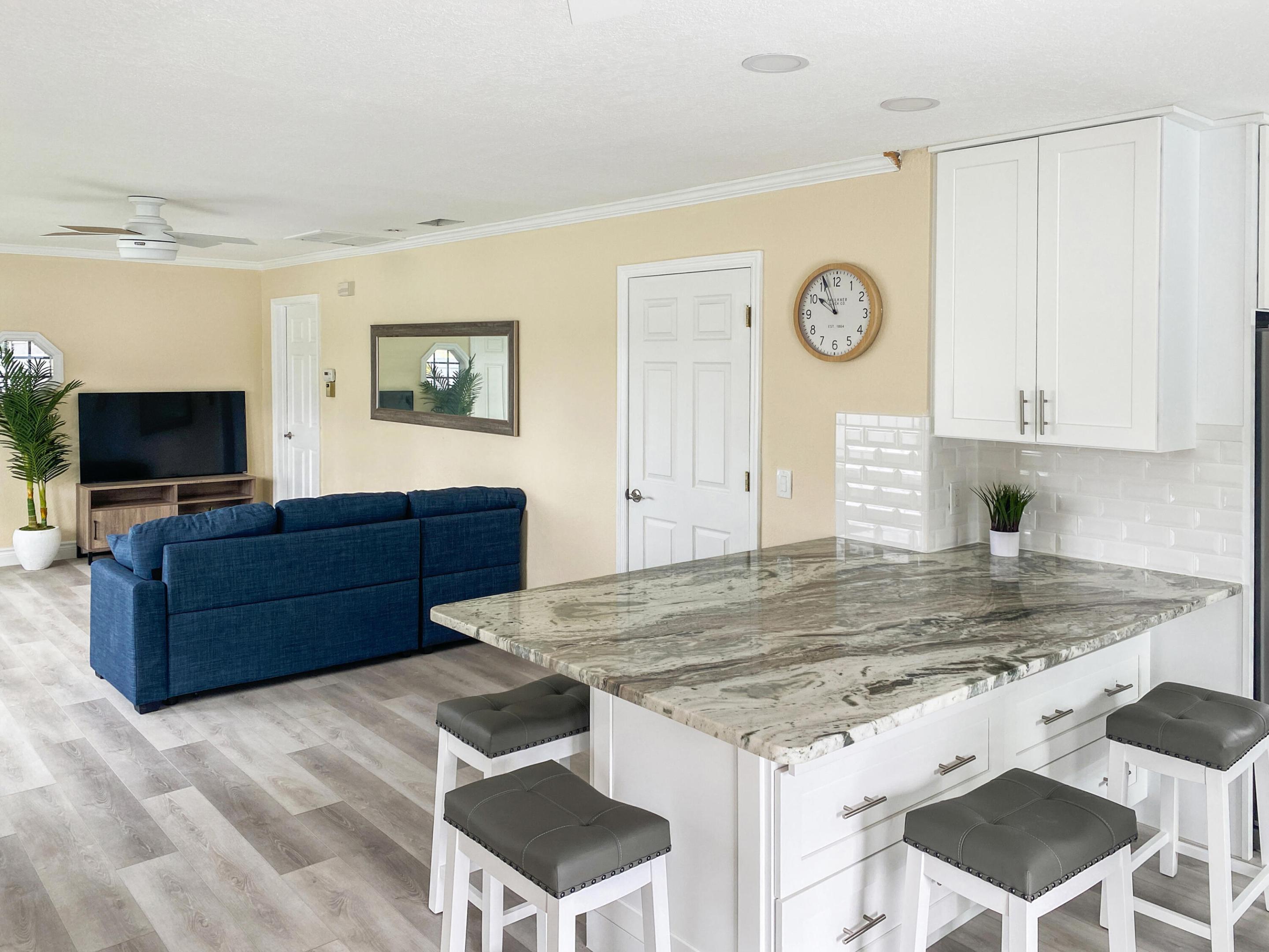 1510 3rd Court Property Photo 11