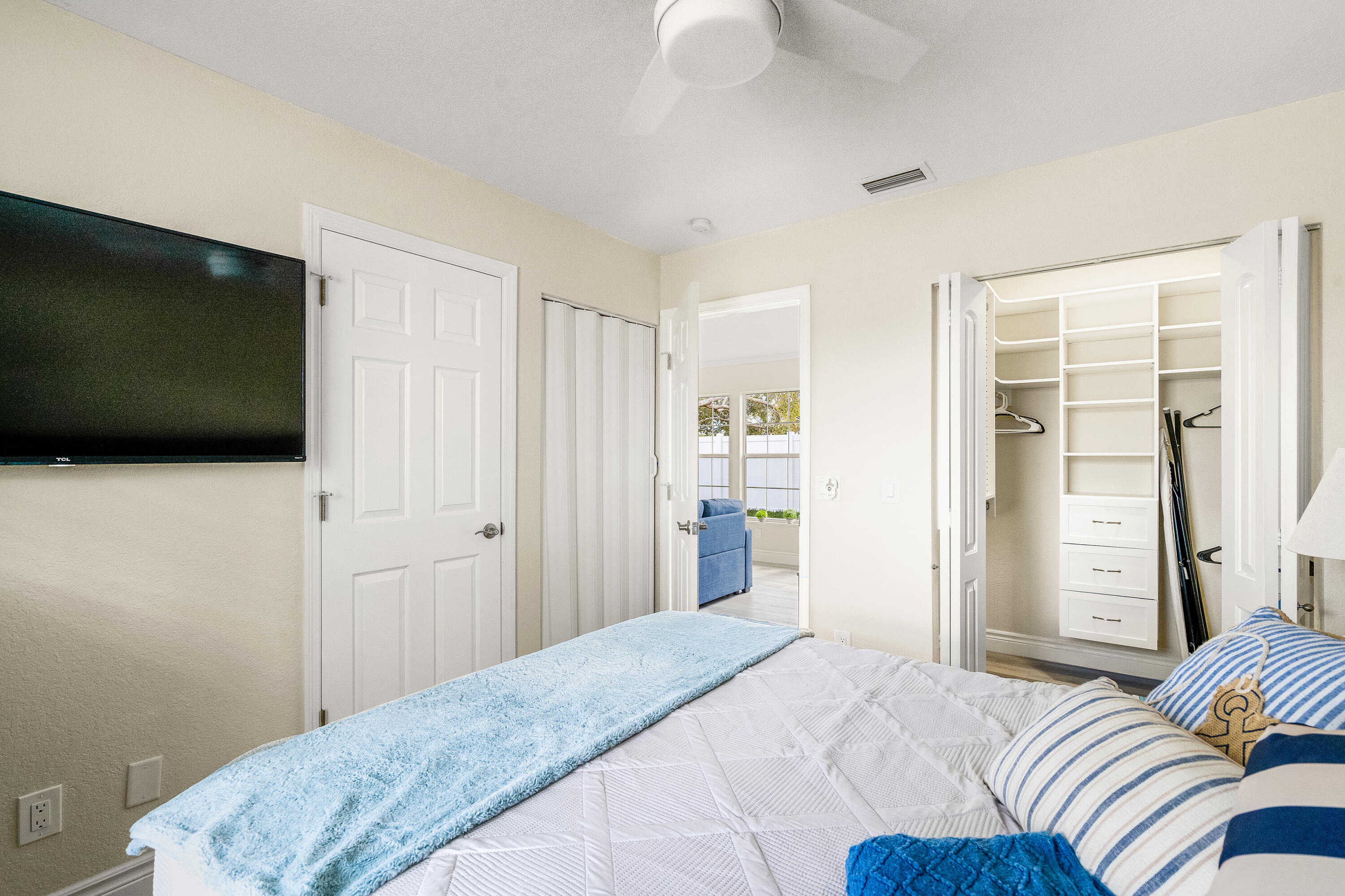 1510 3rd Court Property Photo 23