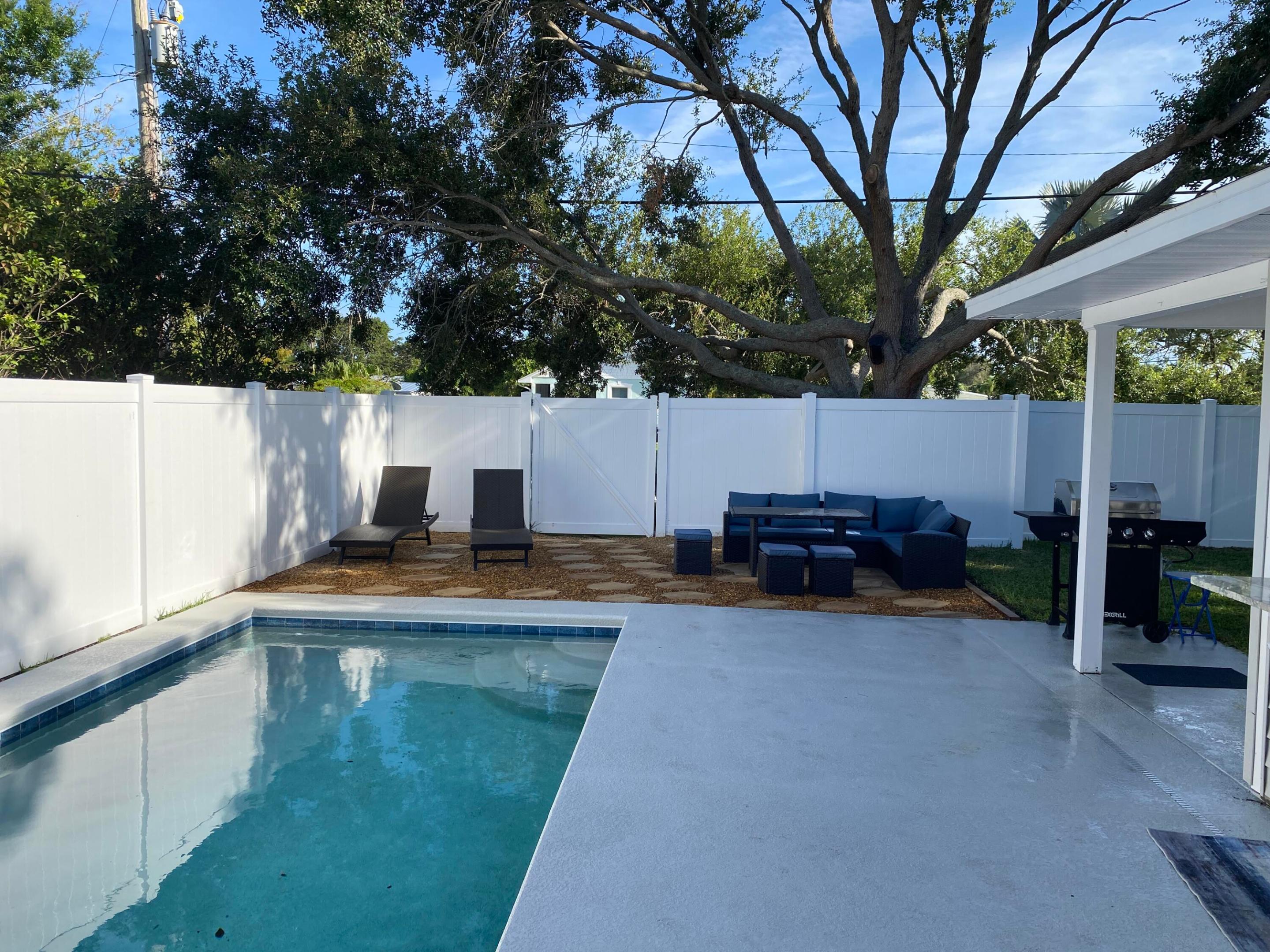 1510 3rd Court Property Photo 29