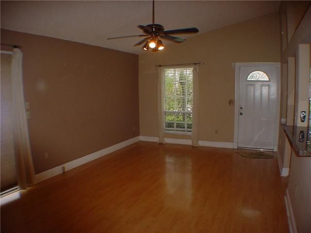 5664 Pebble Brook Lane Property Photo 10