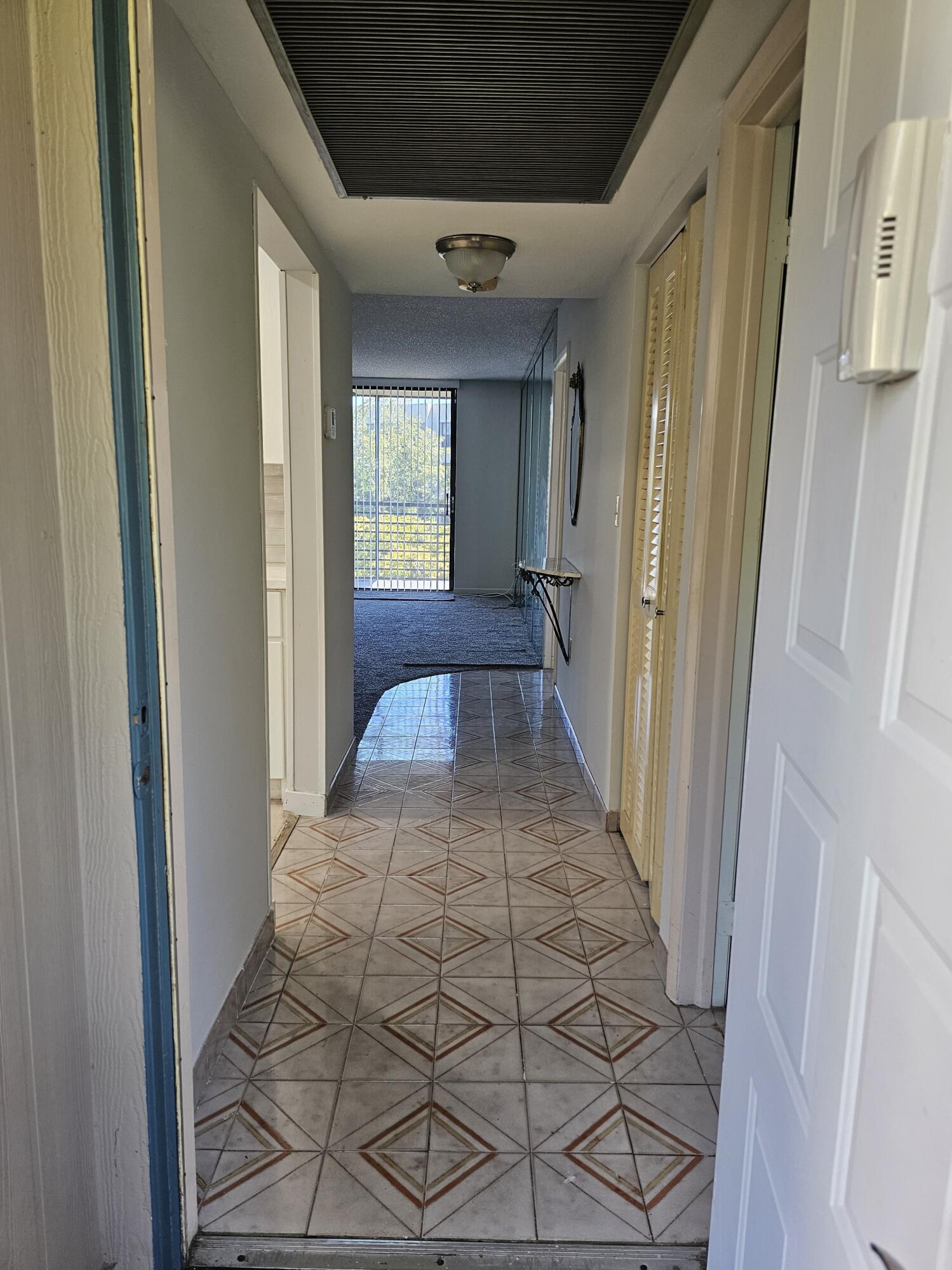 1001 Colony Point Circle 417 Property Photo 6