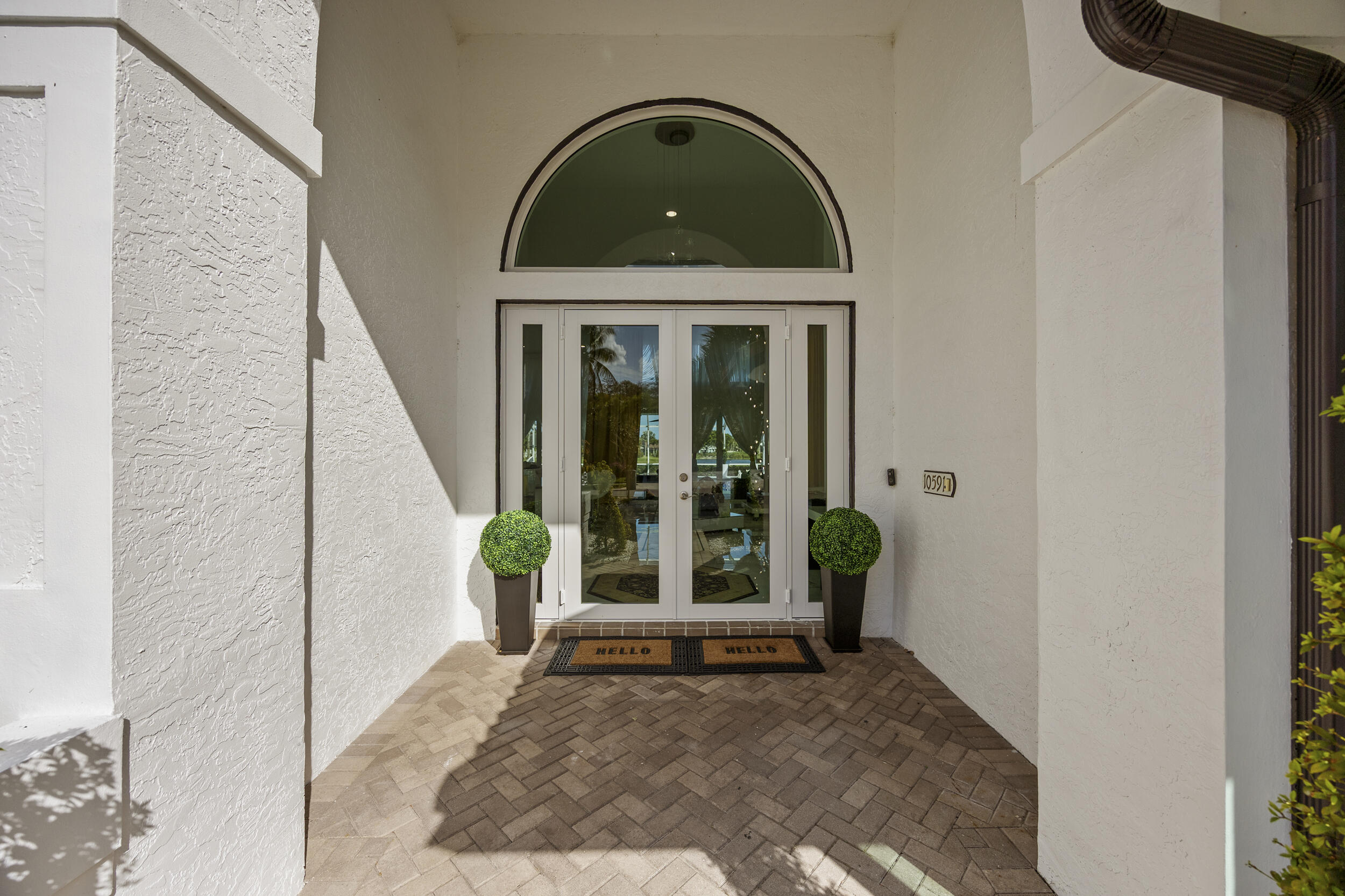 10591 Stonebridge Boulevard Property Photo 6