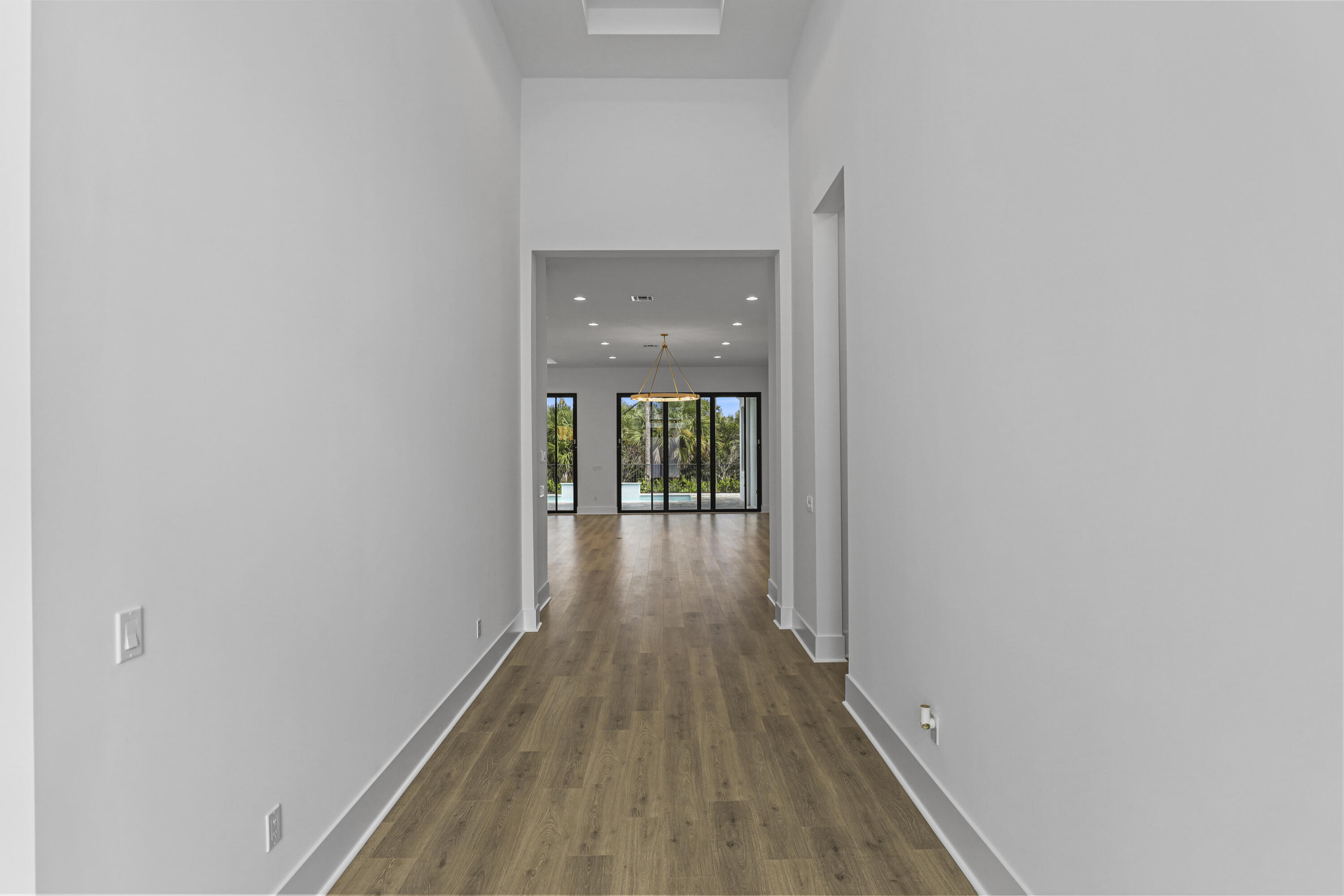 13286 Artisan Circle Property Photo 4