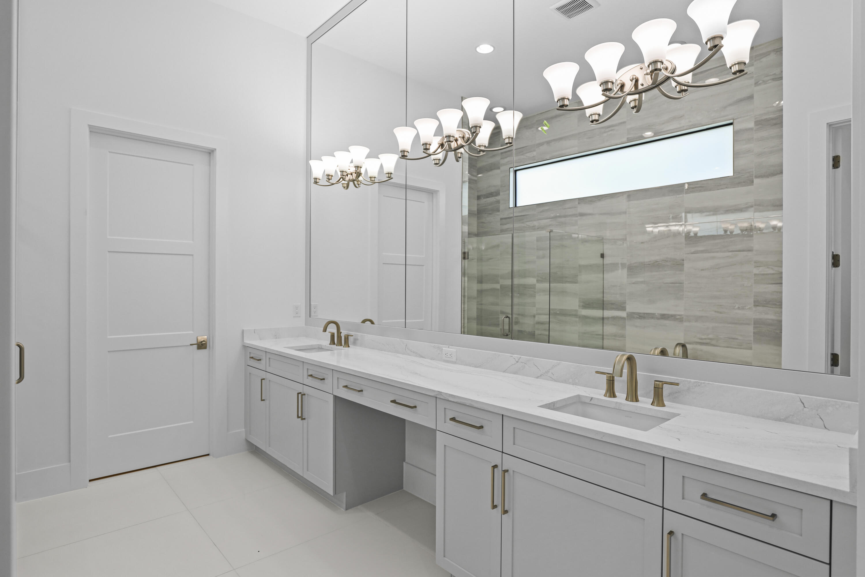 13286 Artisan Circle Property Photo 21