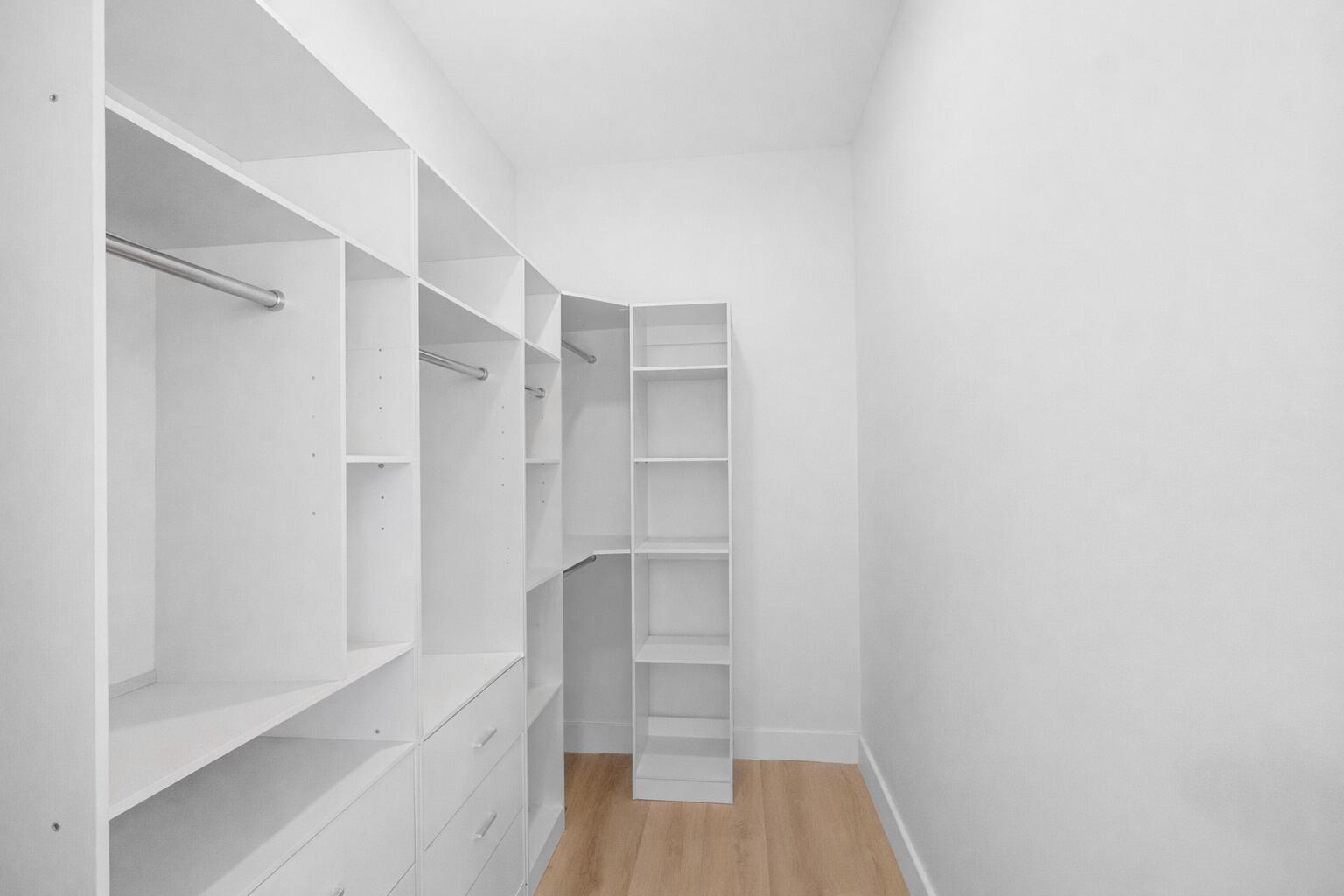 7606 S Olive Avenue Property Photo 20