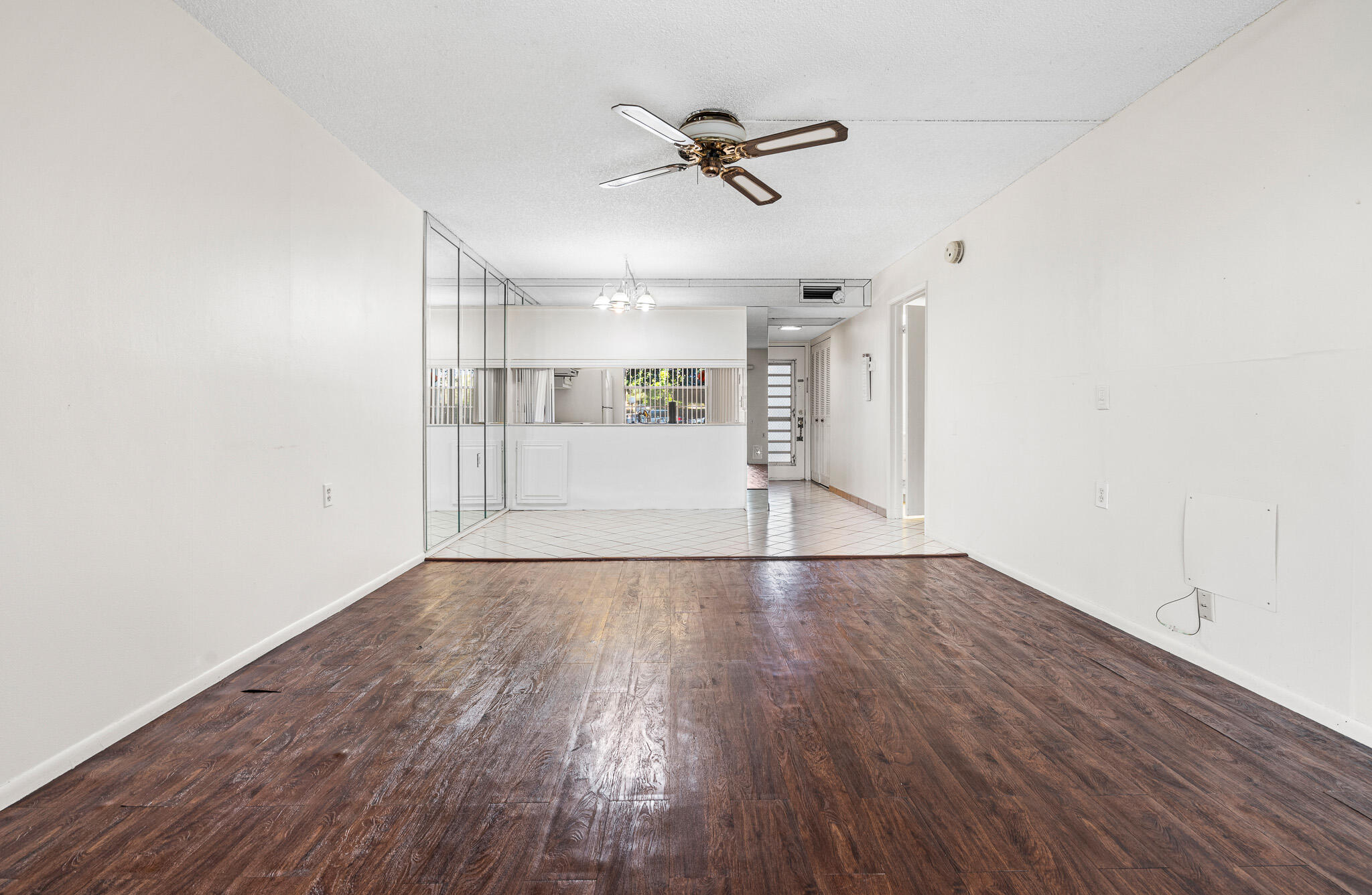 4602 Martinique Way E1 Property Photo 4