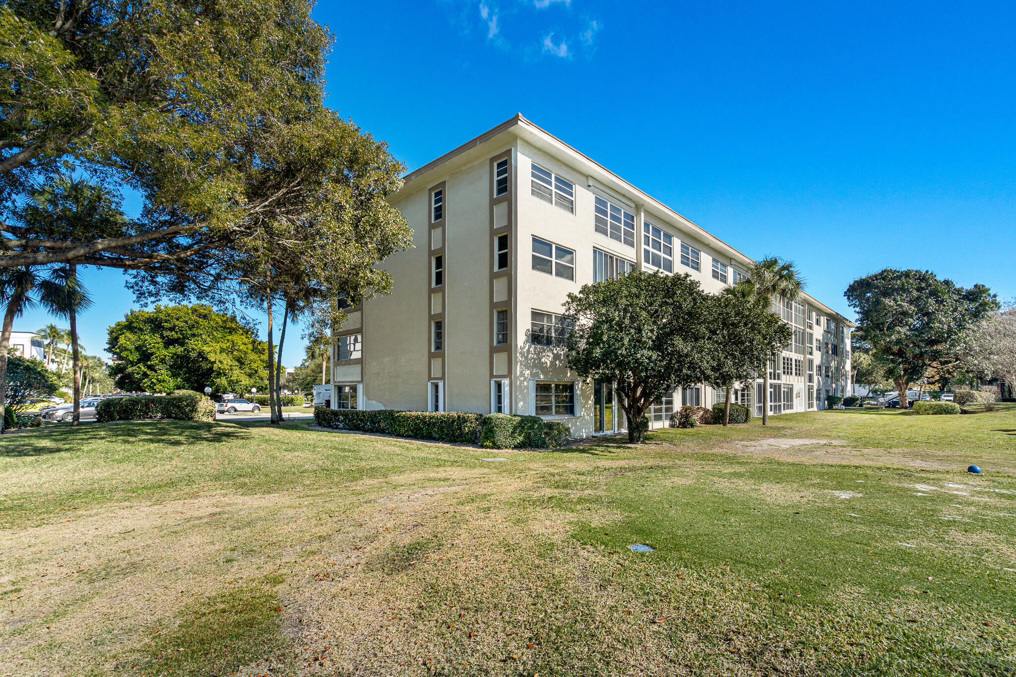 4602 Martinique Way E1 Property Photo 10