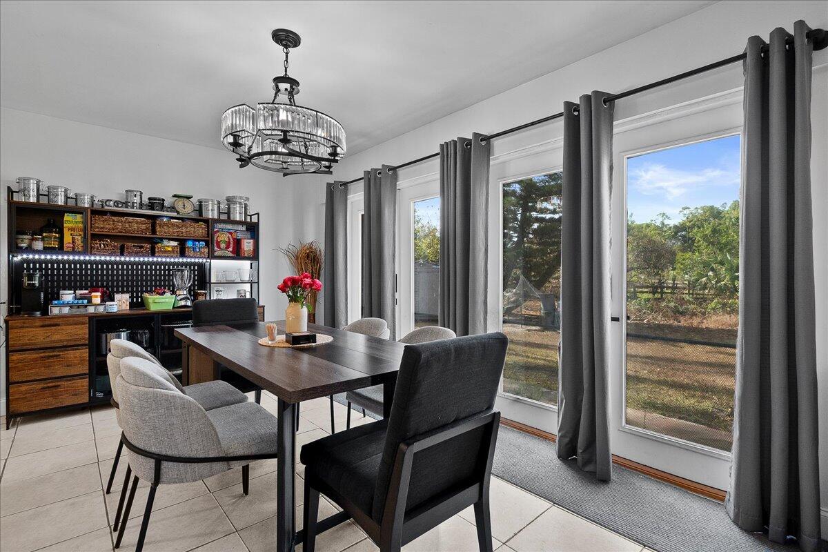 14537 77th Place N Property Photo 12