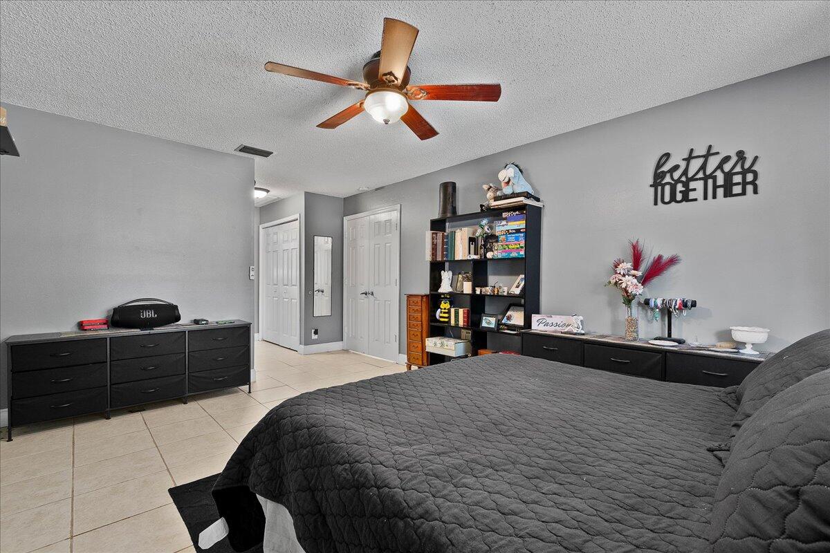 14537 77th Place N Property Photo 20