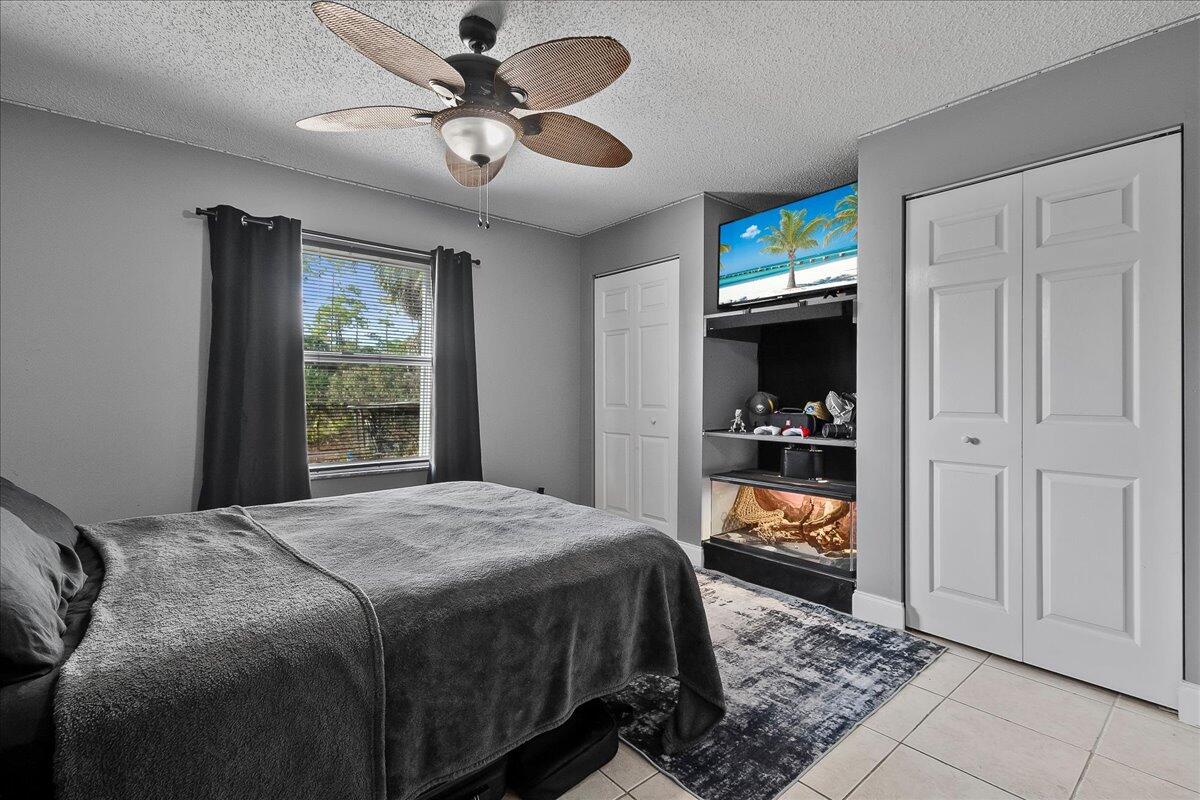 14537 77th Place N Property Photo 24