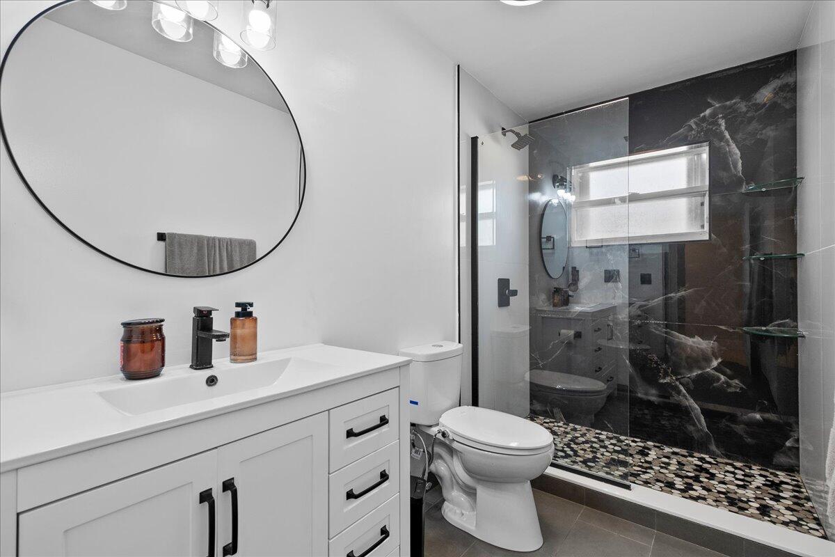 14537 77th Place N Property Photo 26