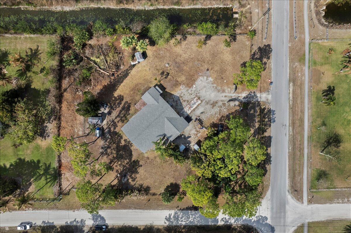 14537 77th Place N Property Photo 37