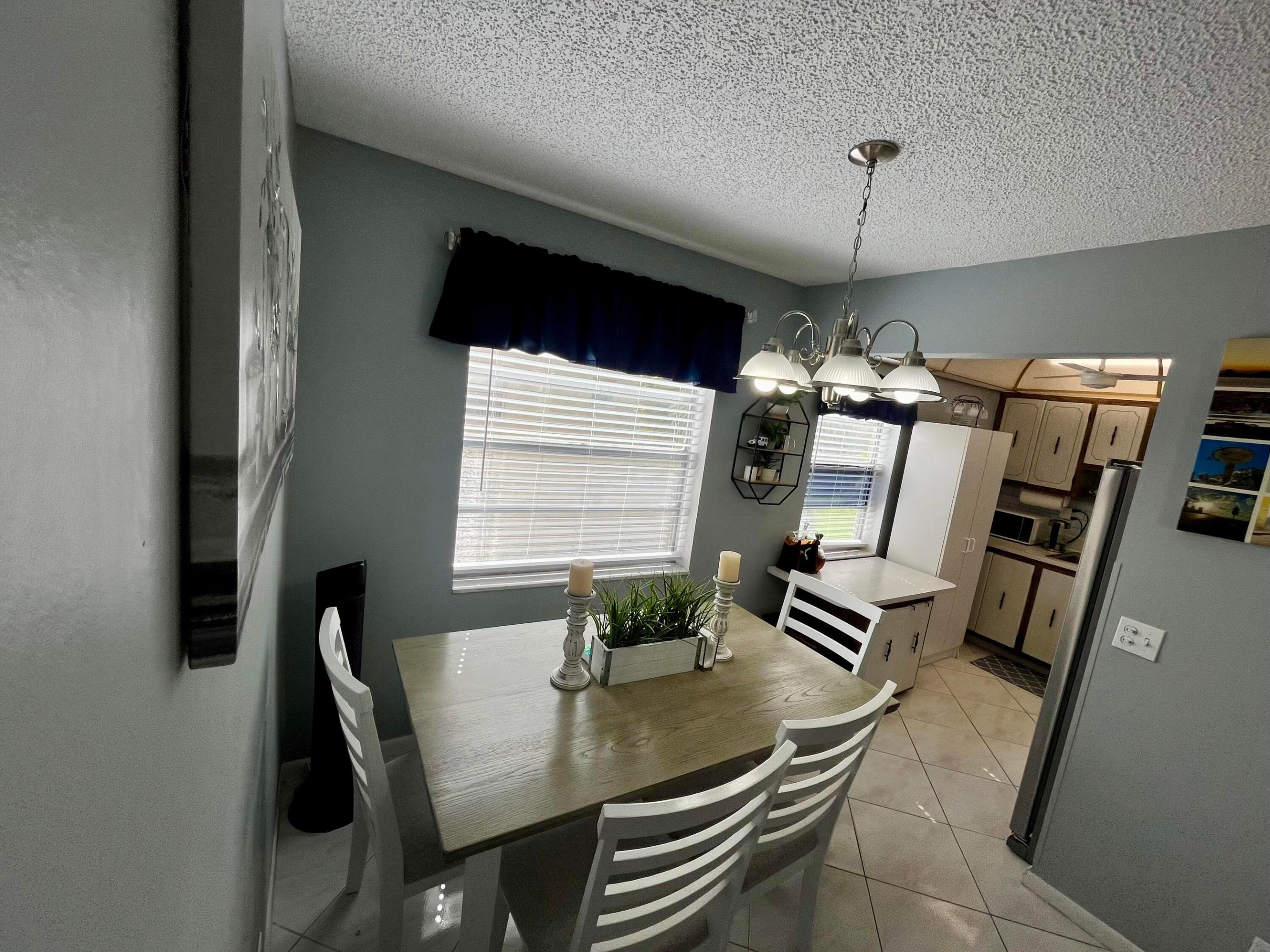 897 Flanders S 897 Property Photo 7
