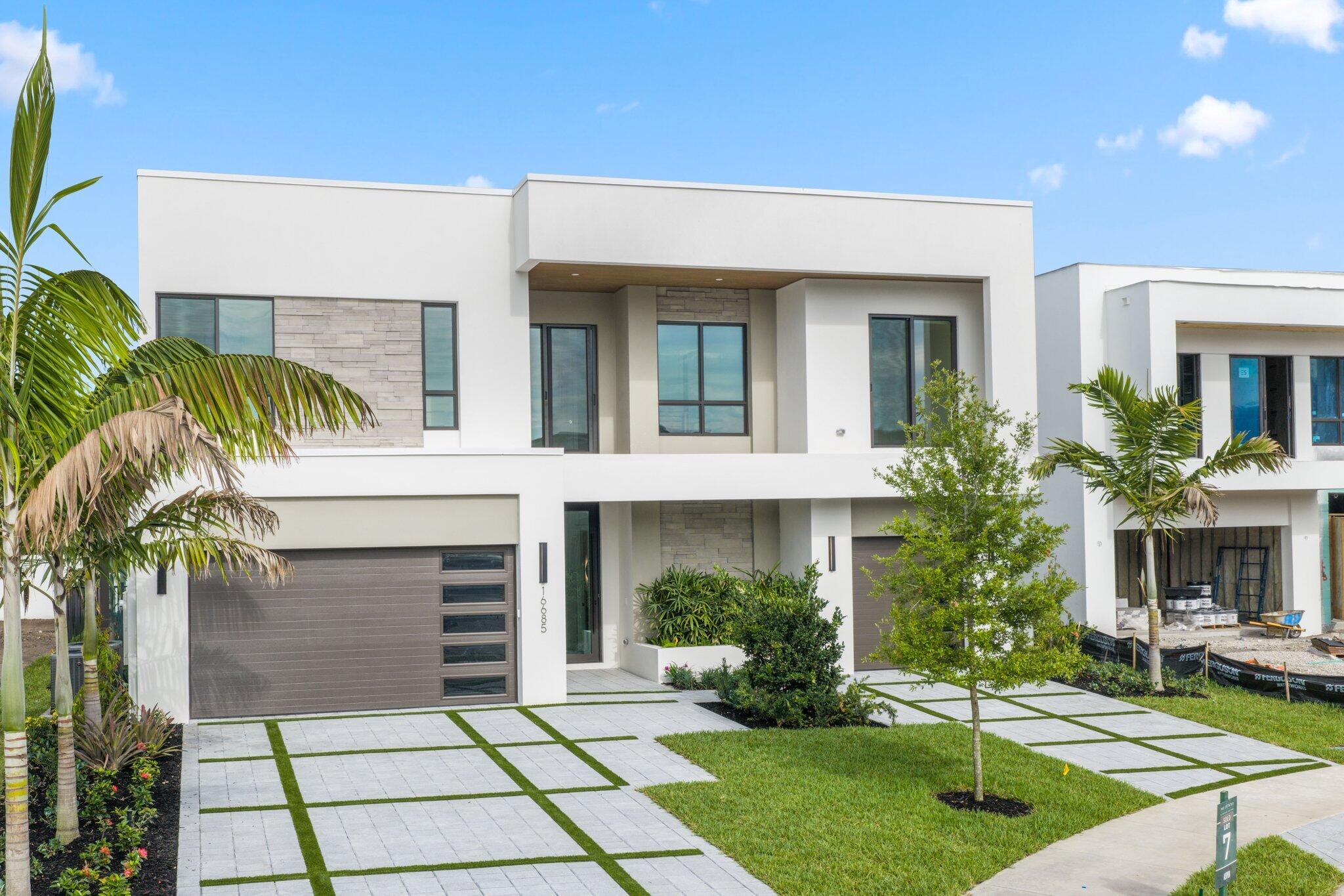 16702 Mosaic Place Property Photo 6