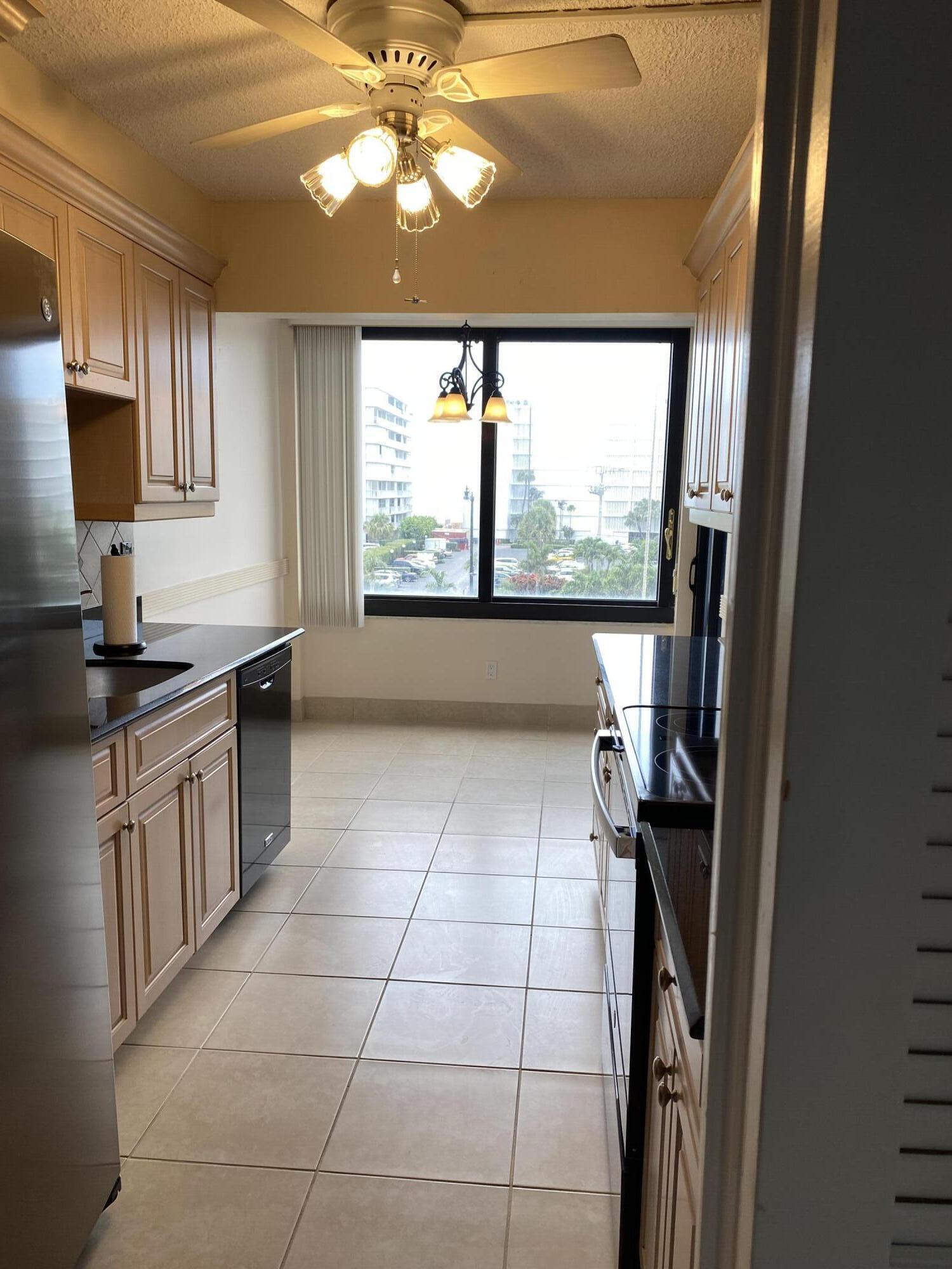 3589 S Ocean Boulevard 402 Property Photo 3