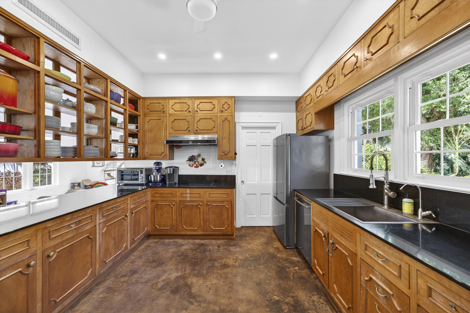 4945 16th Street Property Photo 12