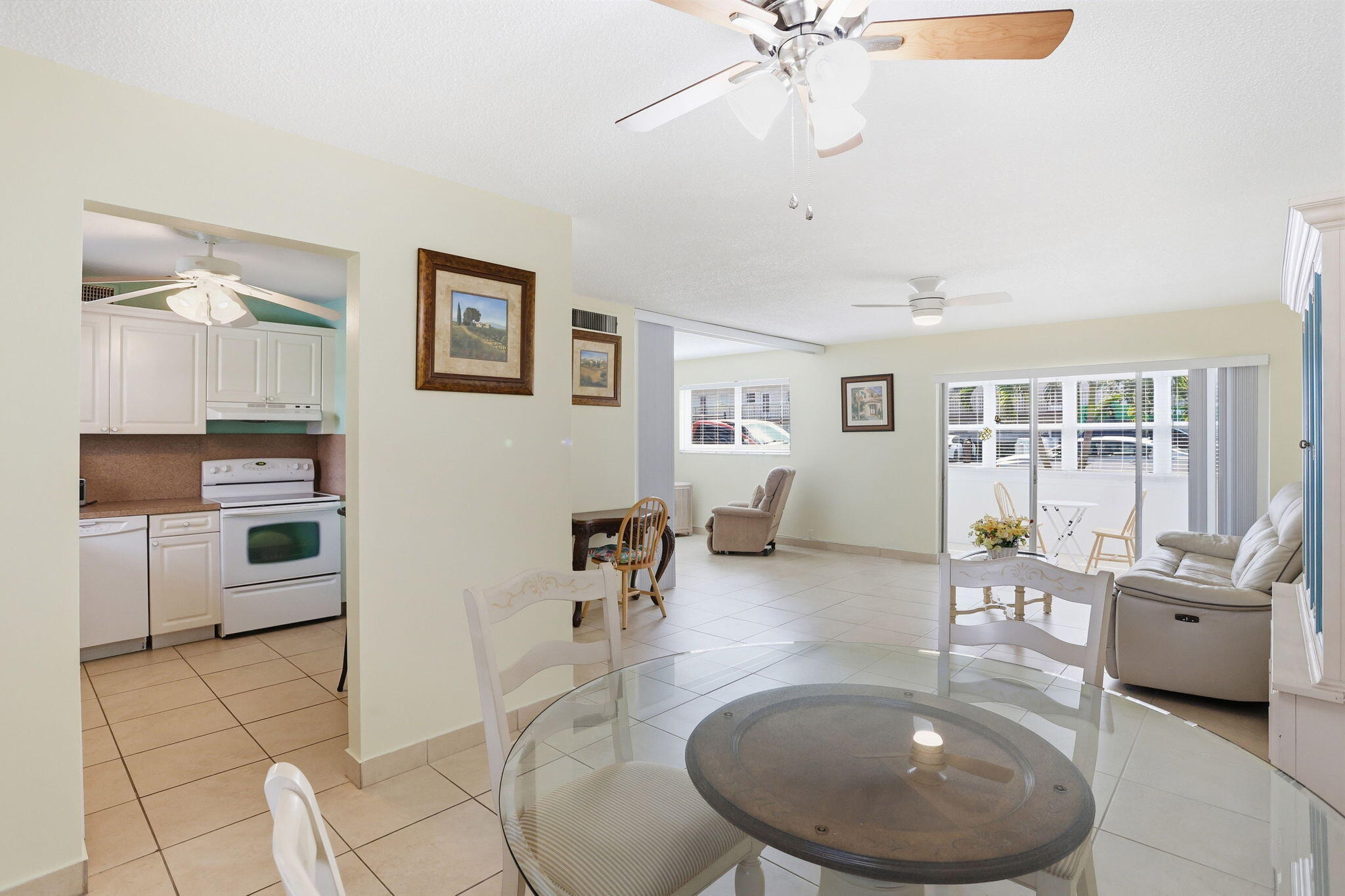 721 Lori Drive 113 Property Photo 3