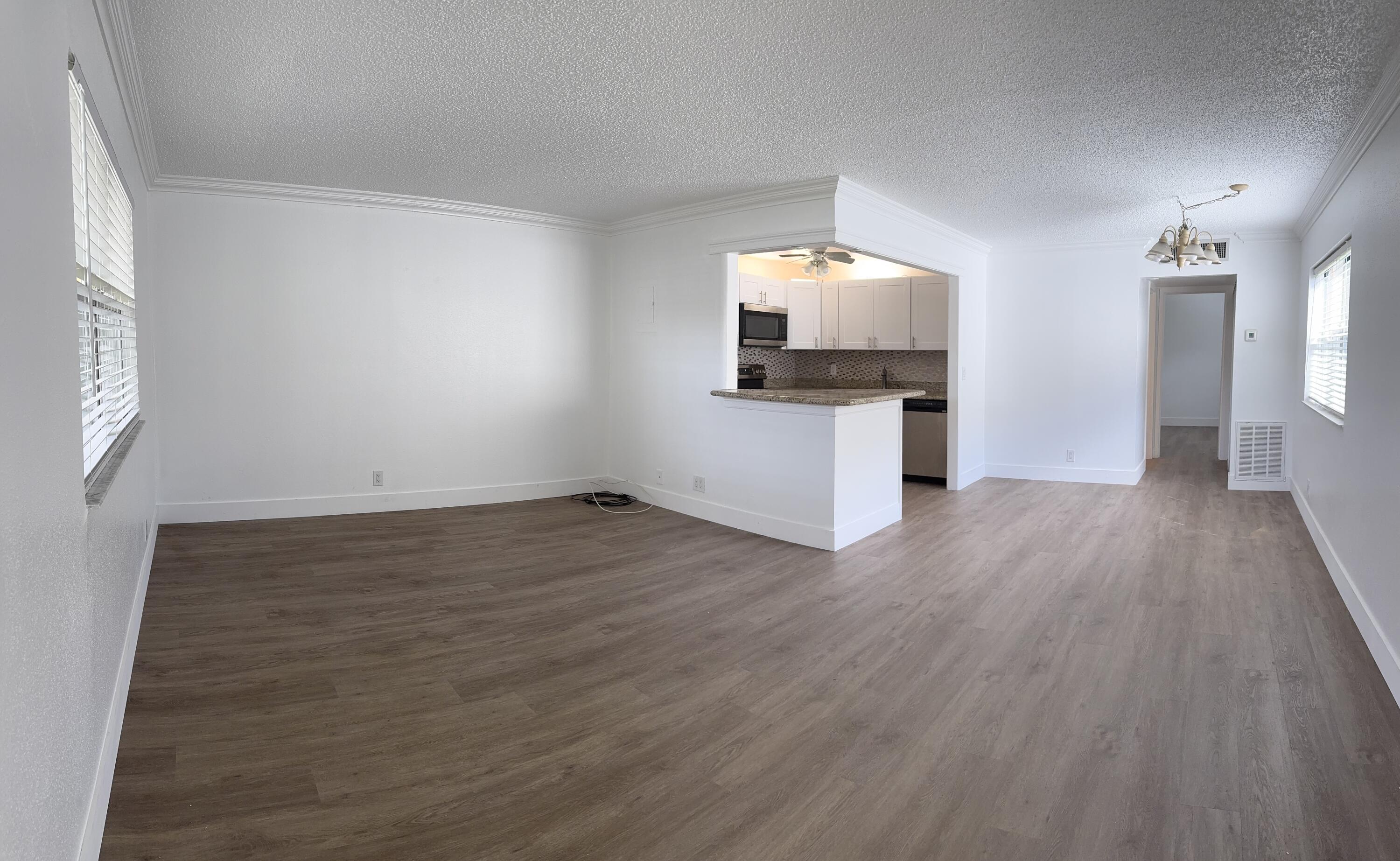 103 Saxony C Property Photo 2