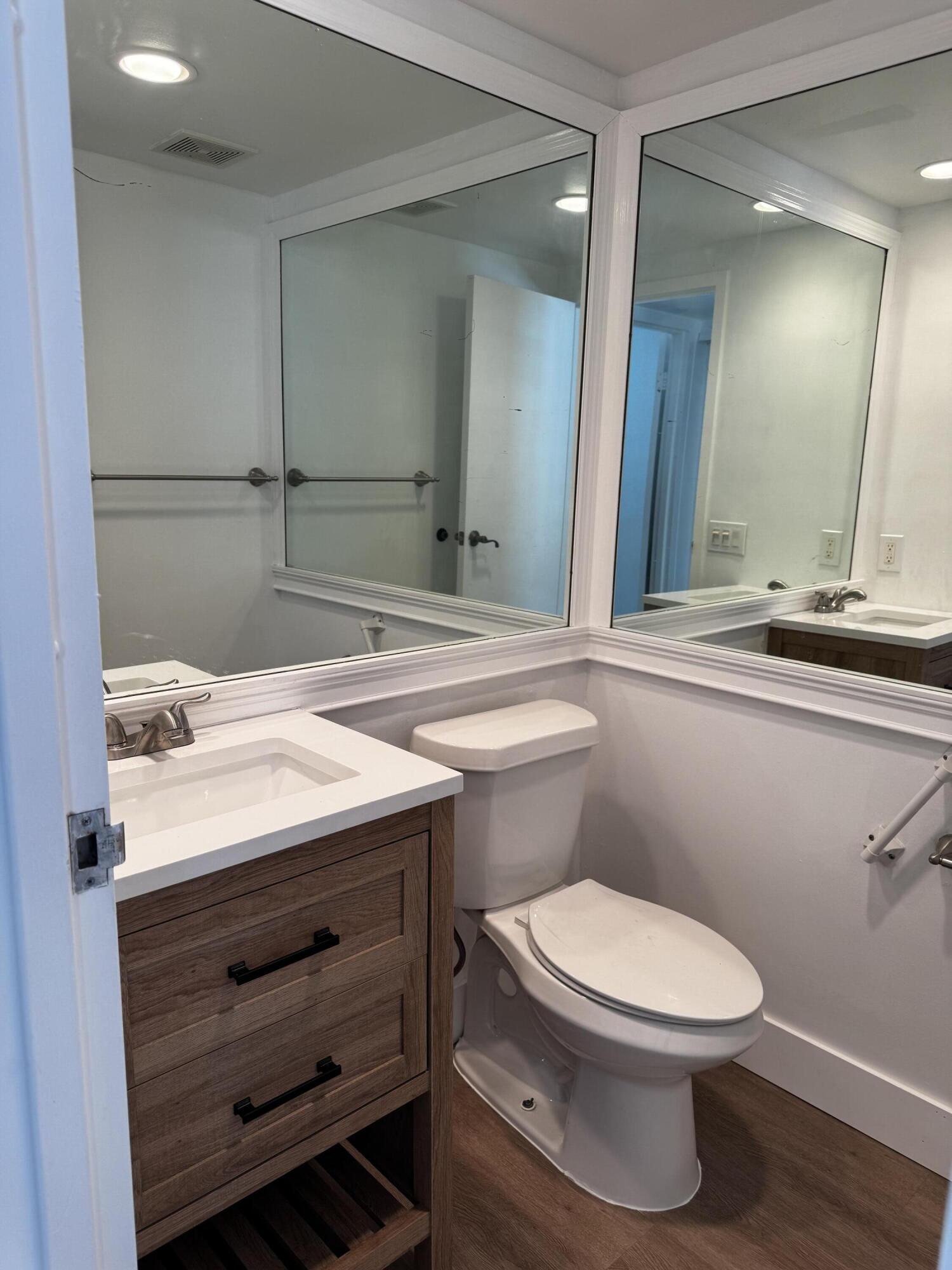103 Saxony C Property Photo 5