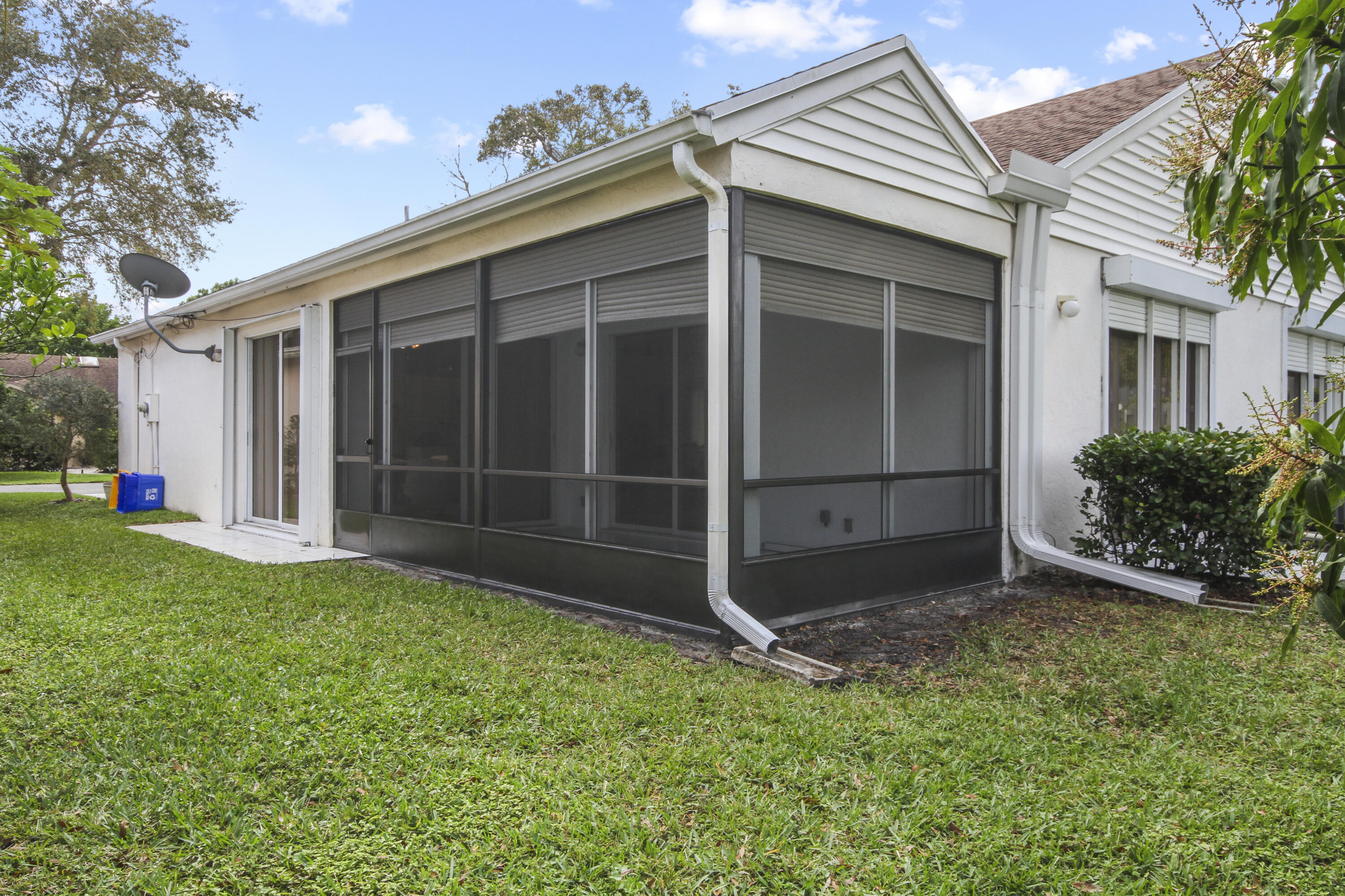7660 Kings Ride Property Photo 31