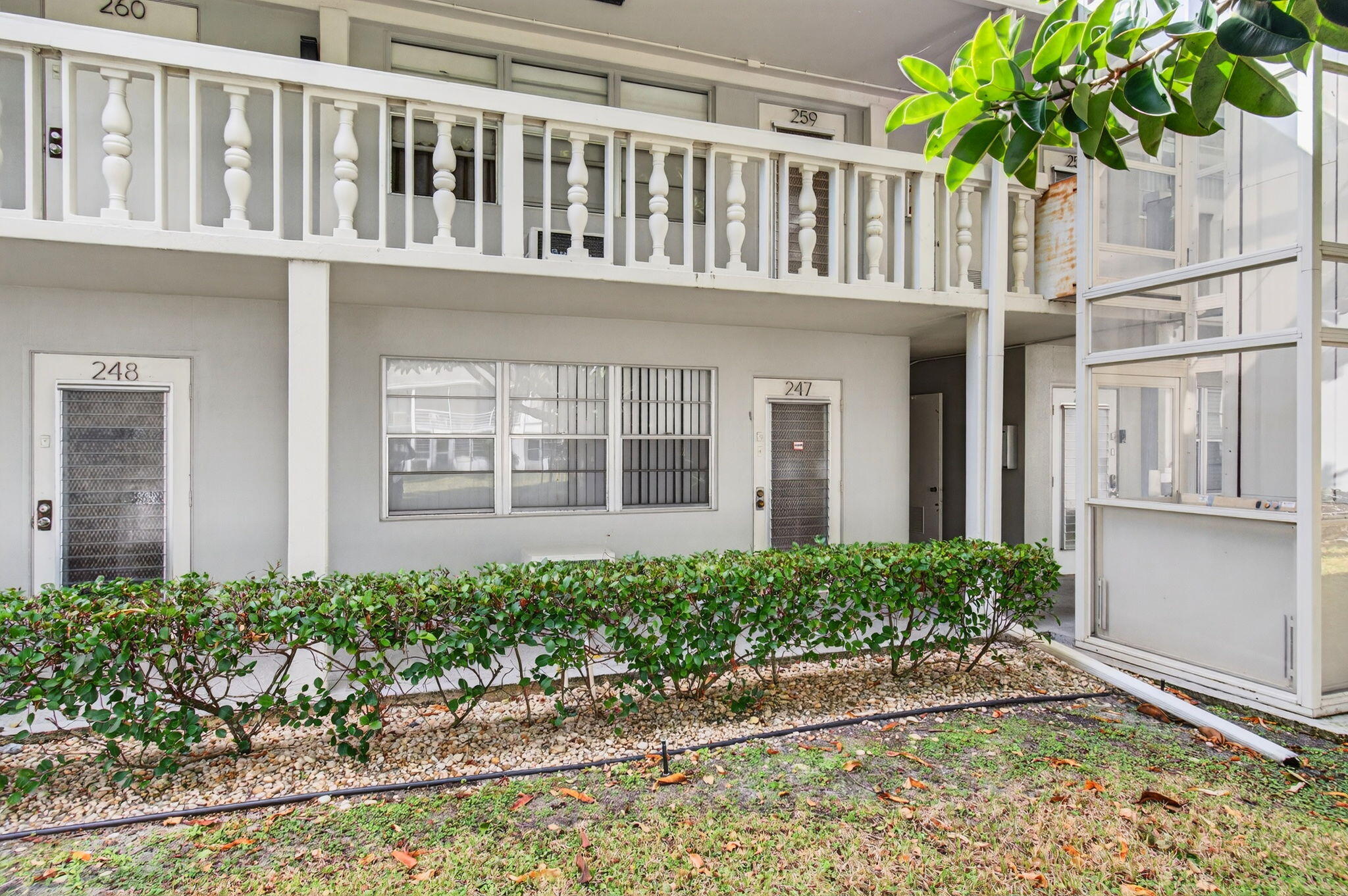 247 Ventnor R Property Photo 4
