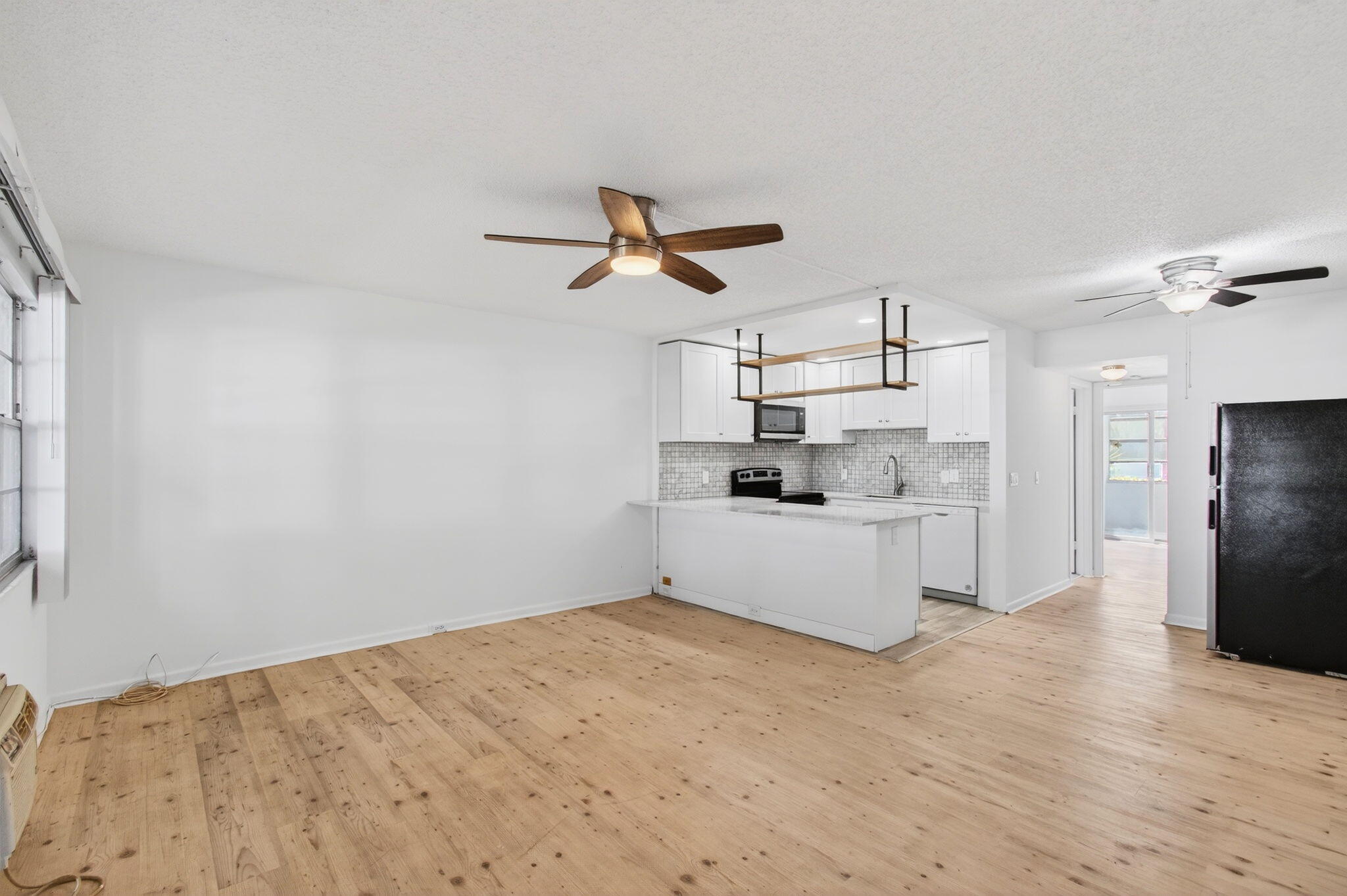 247 Ventnor R Property Photo 8