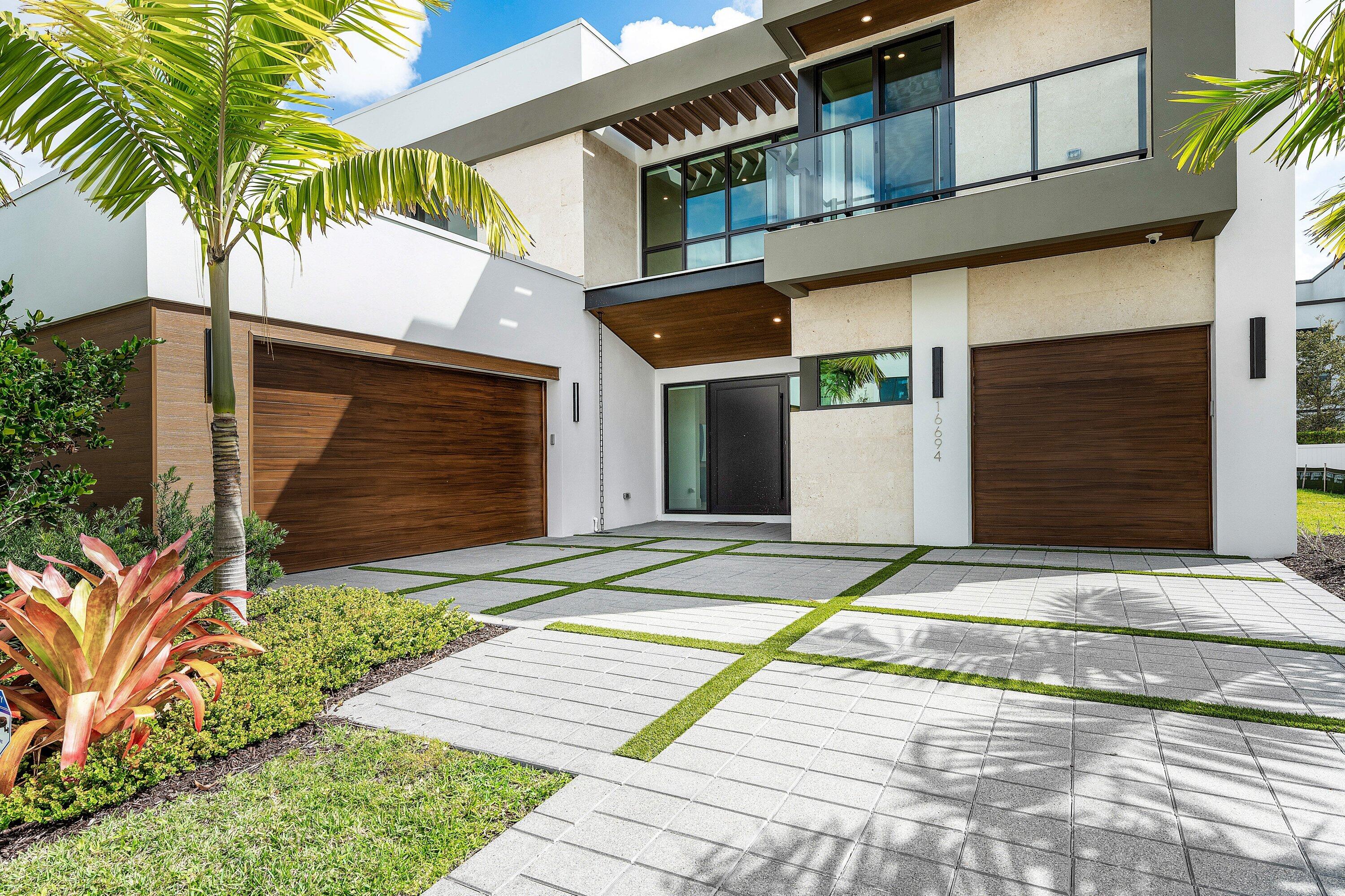 16670 Mosaic Place Property Photo 16
