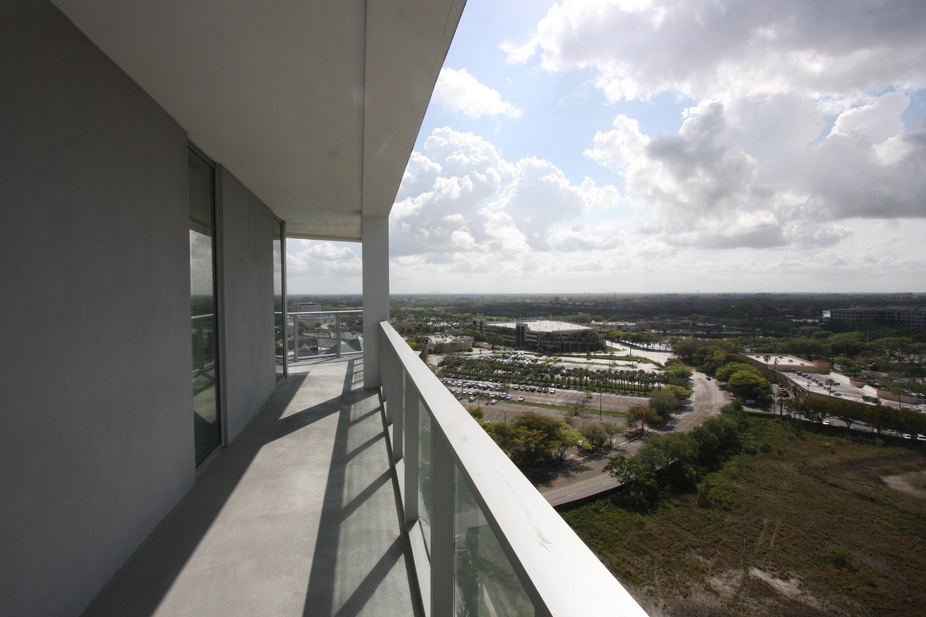 2000 Metropica Way 1609 Property Photo 62