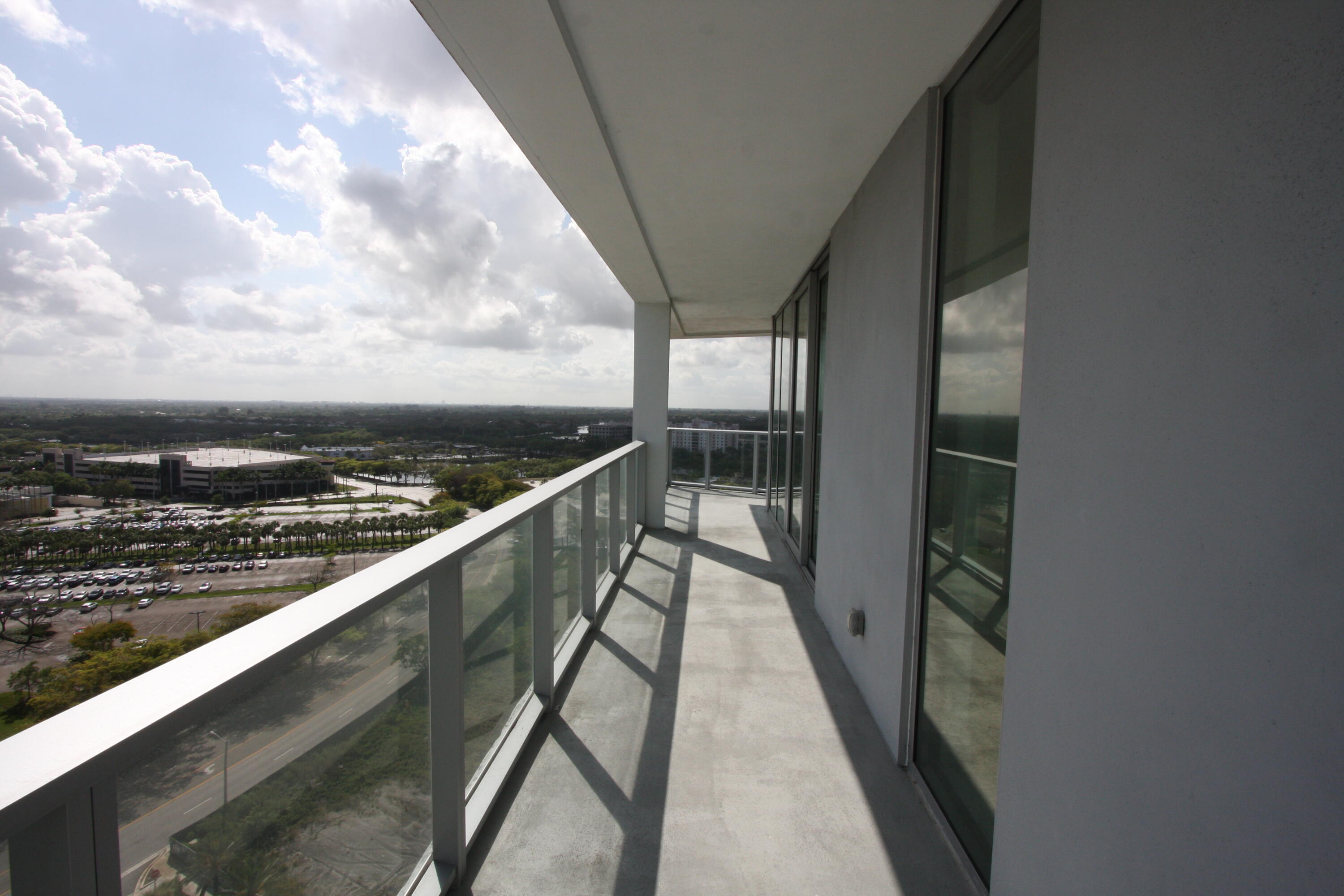 2000 Metropica Way 1609 Property Photo 63
