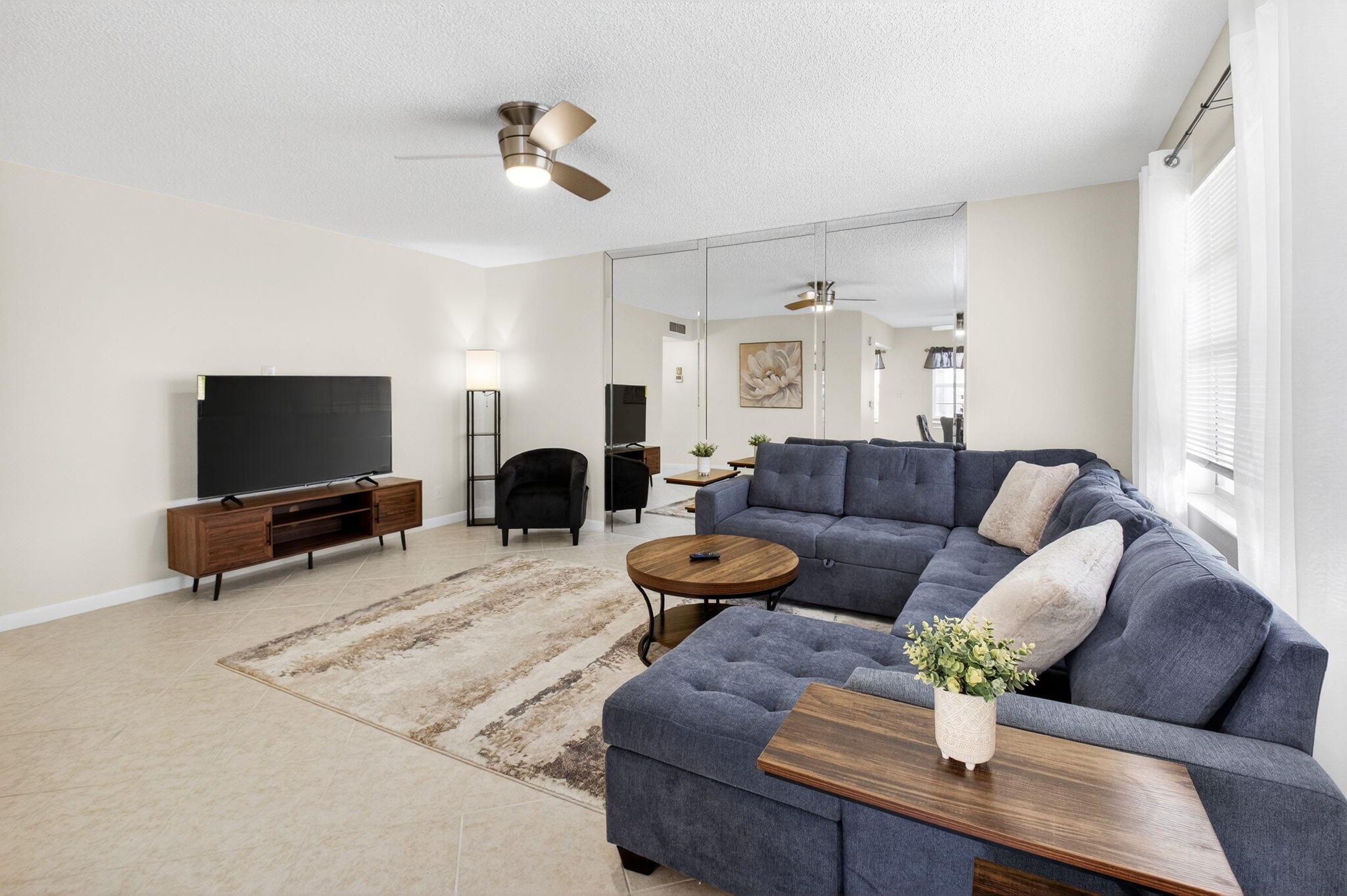 173 Flanders D Property Photo 12