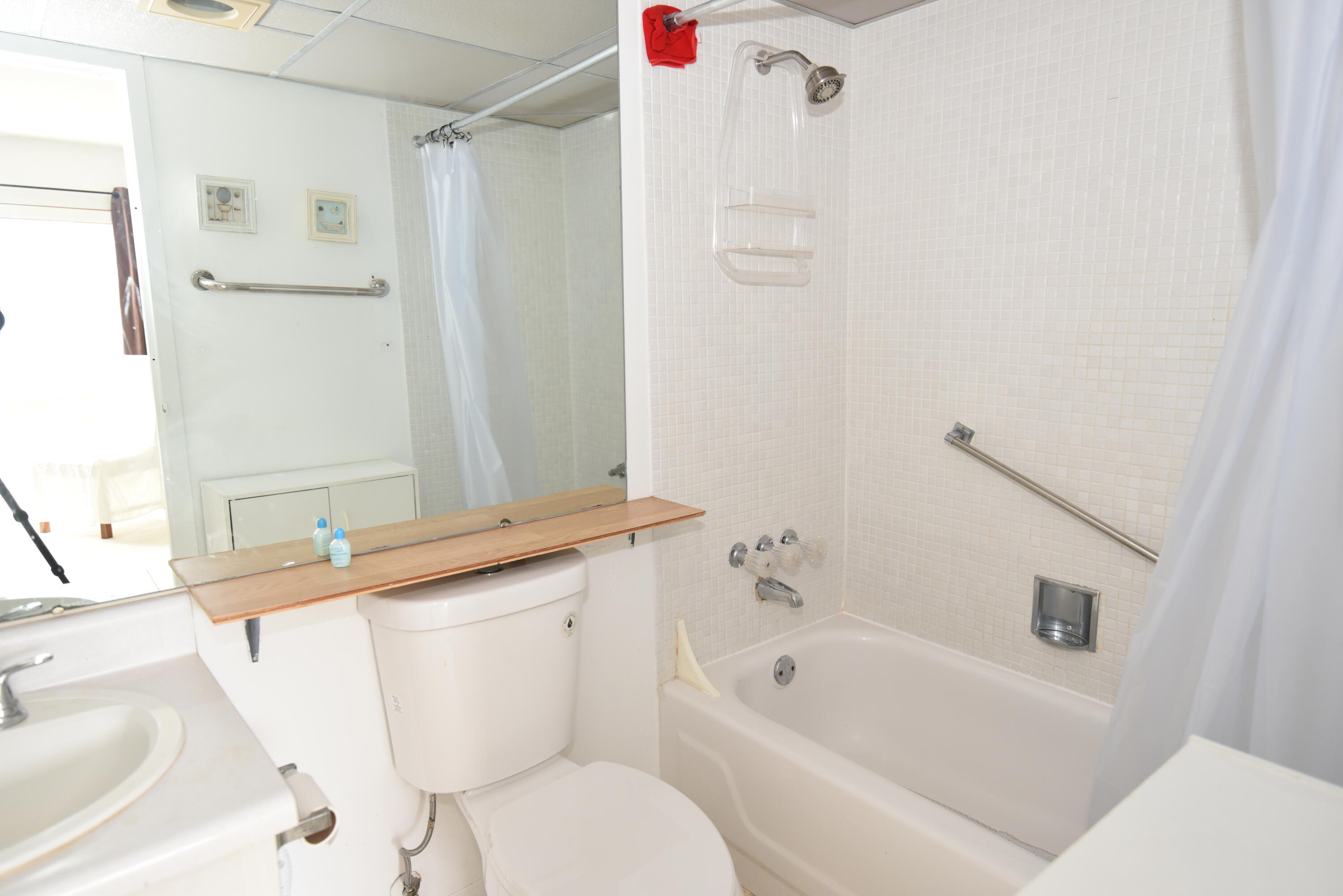 715 Saxony O Property Photo 12