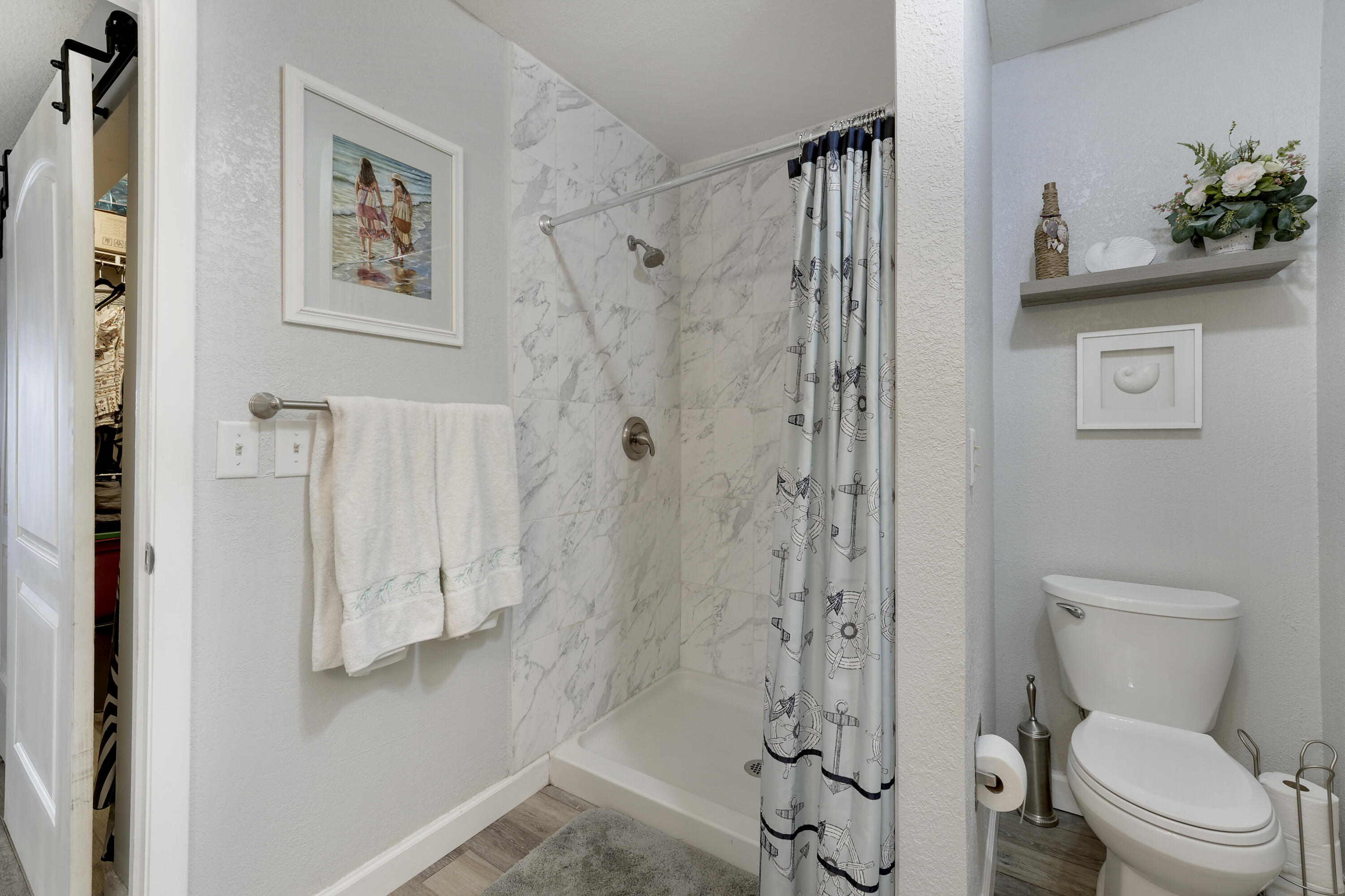3263 Perimeter Drive Property Photo 13