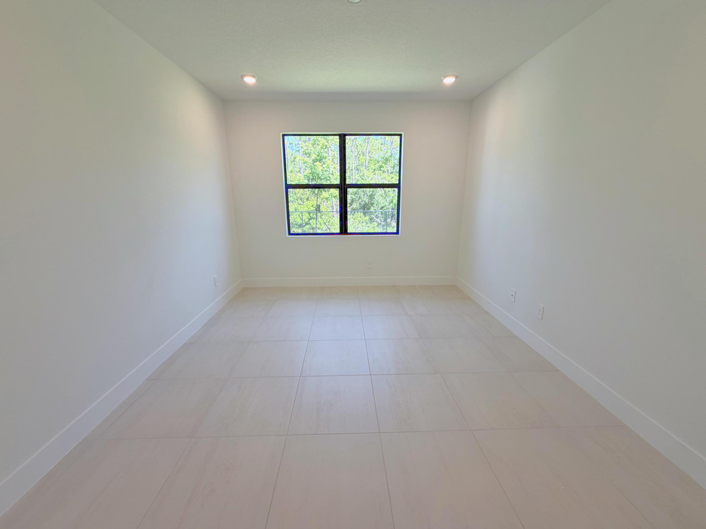 6570 Se Park Trace Drive Property Photo 17