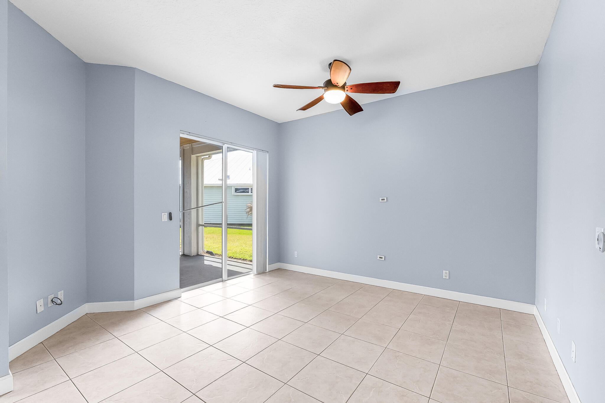 615 Ne Canoe Park Circle Property Photo 15
