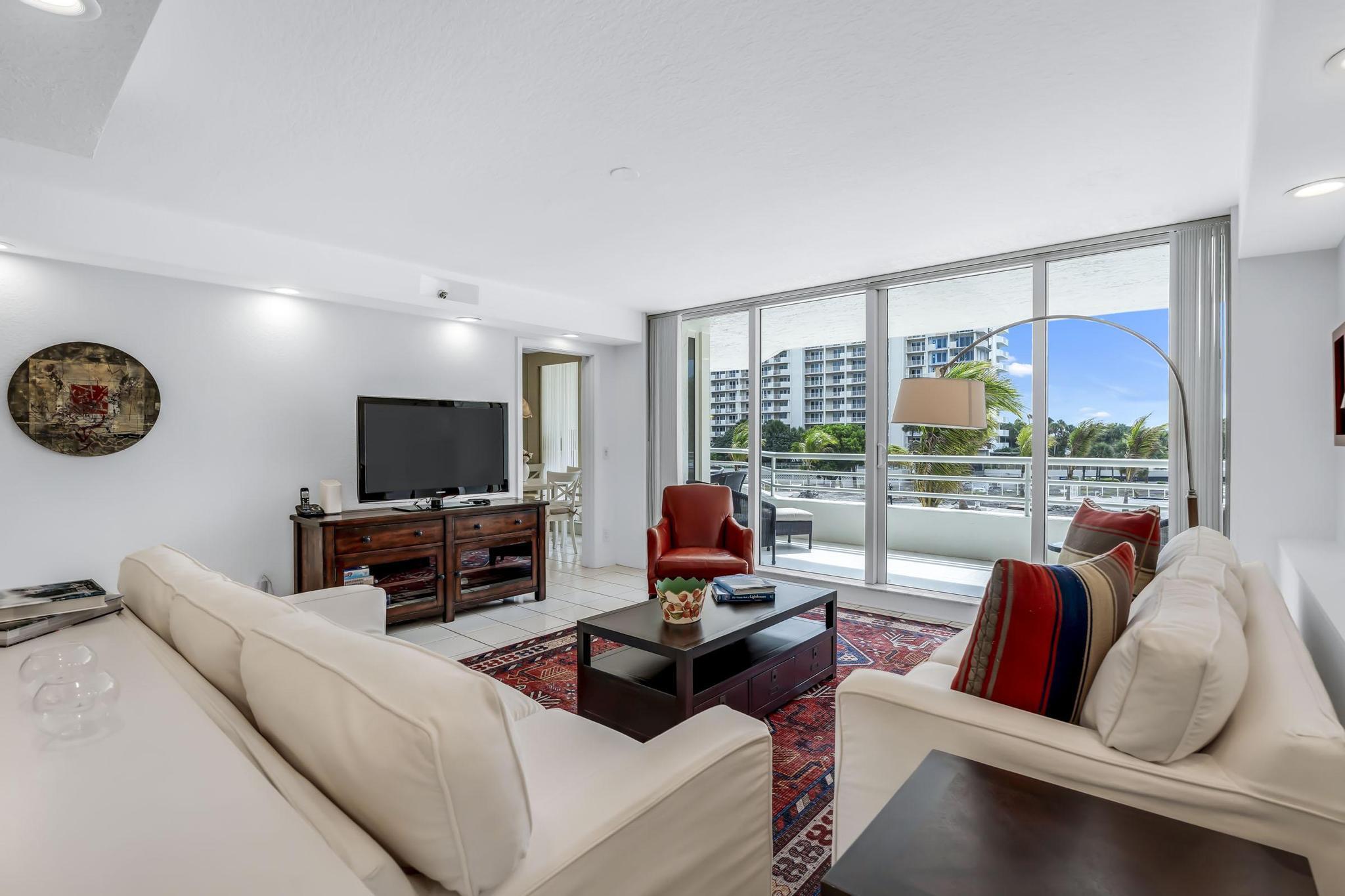 4201 N Ocean Boulevard 203 Property Photo 8