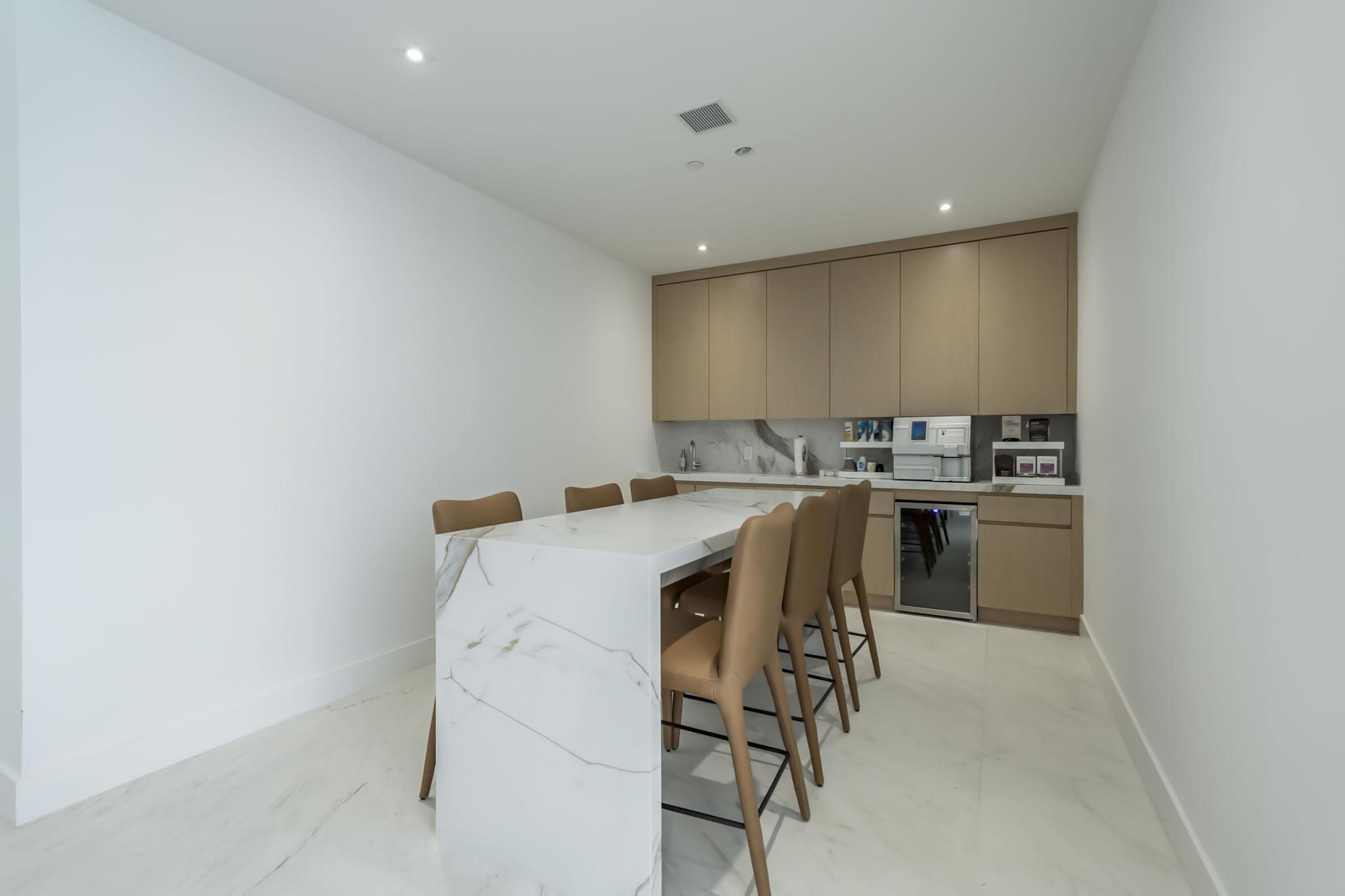 4201 N Ocean Boulevard 203 Property Photo 63