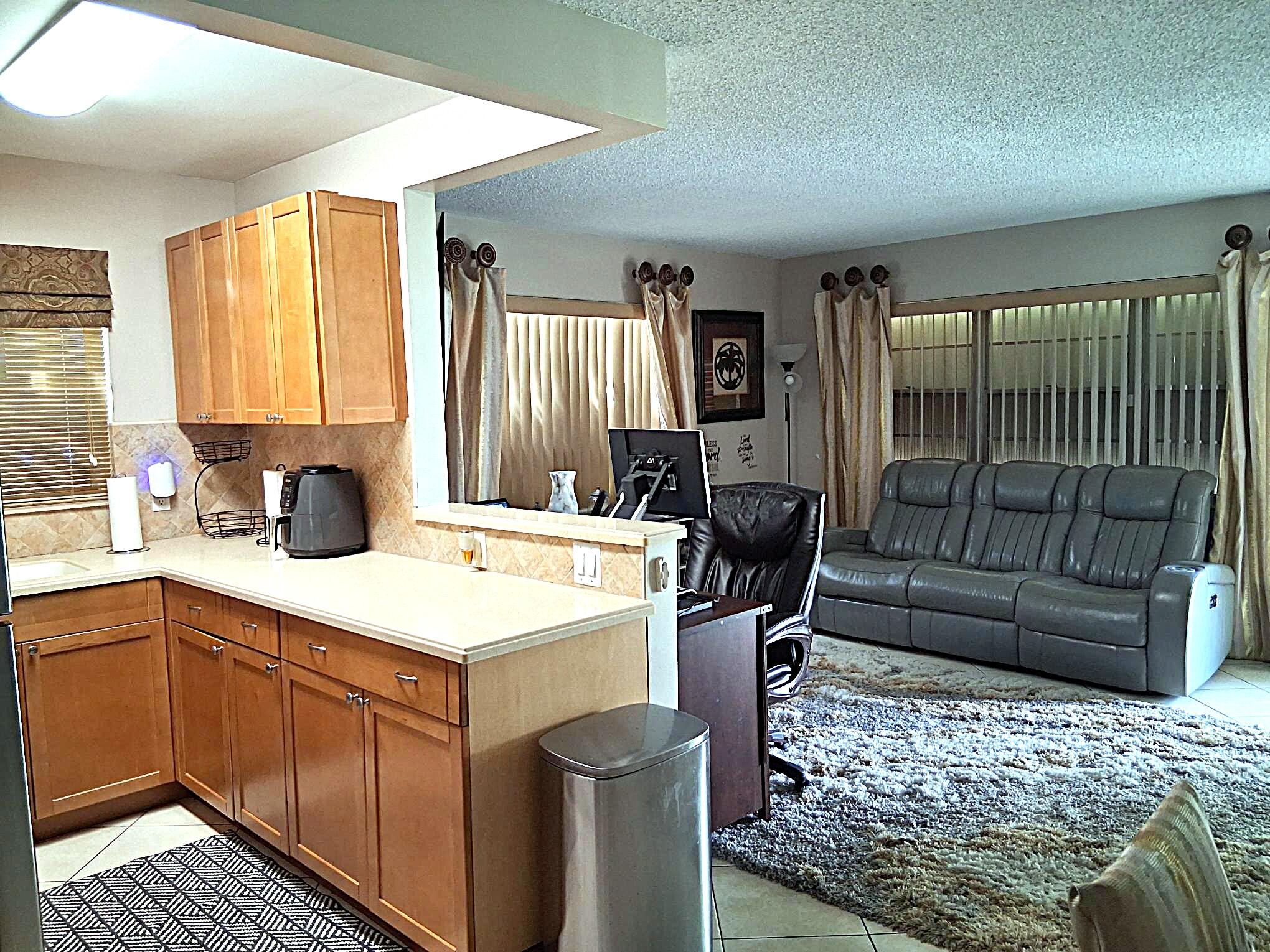 6 Northampton A Property Photo 5