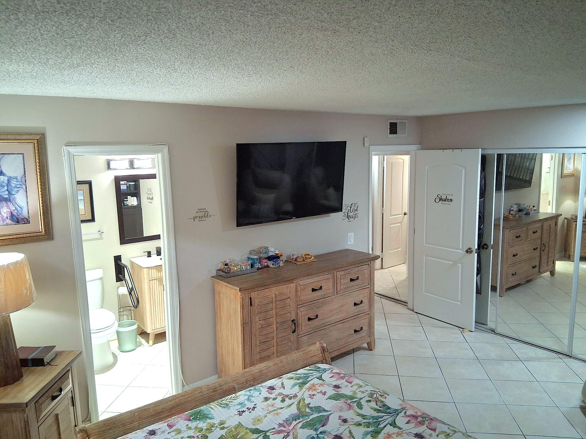 6 Northampton A Property Photo 11