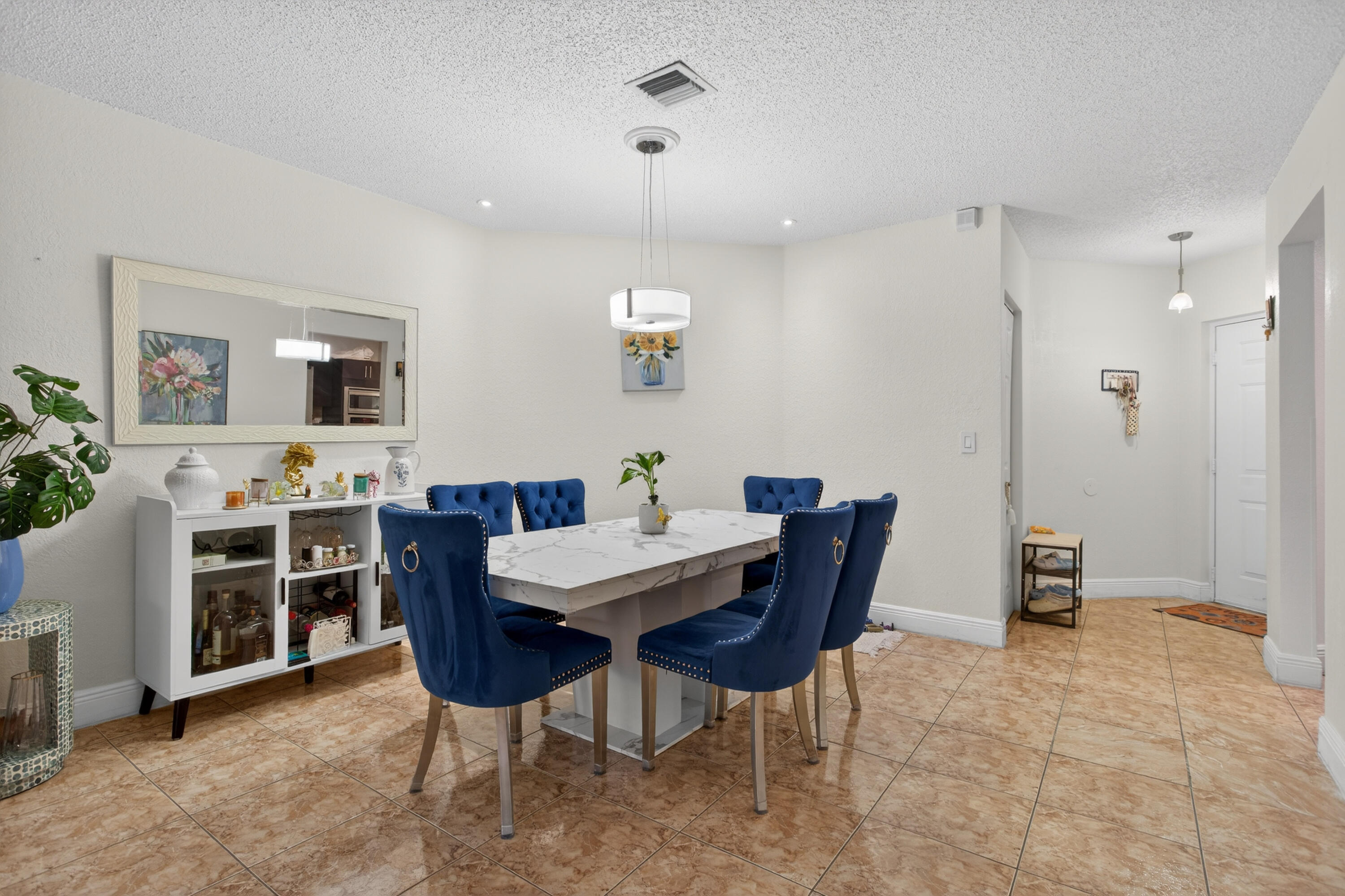 4151 Coral Tree Circle 251 Property Photo 14